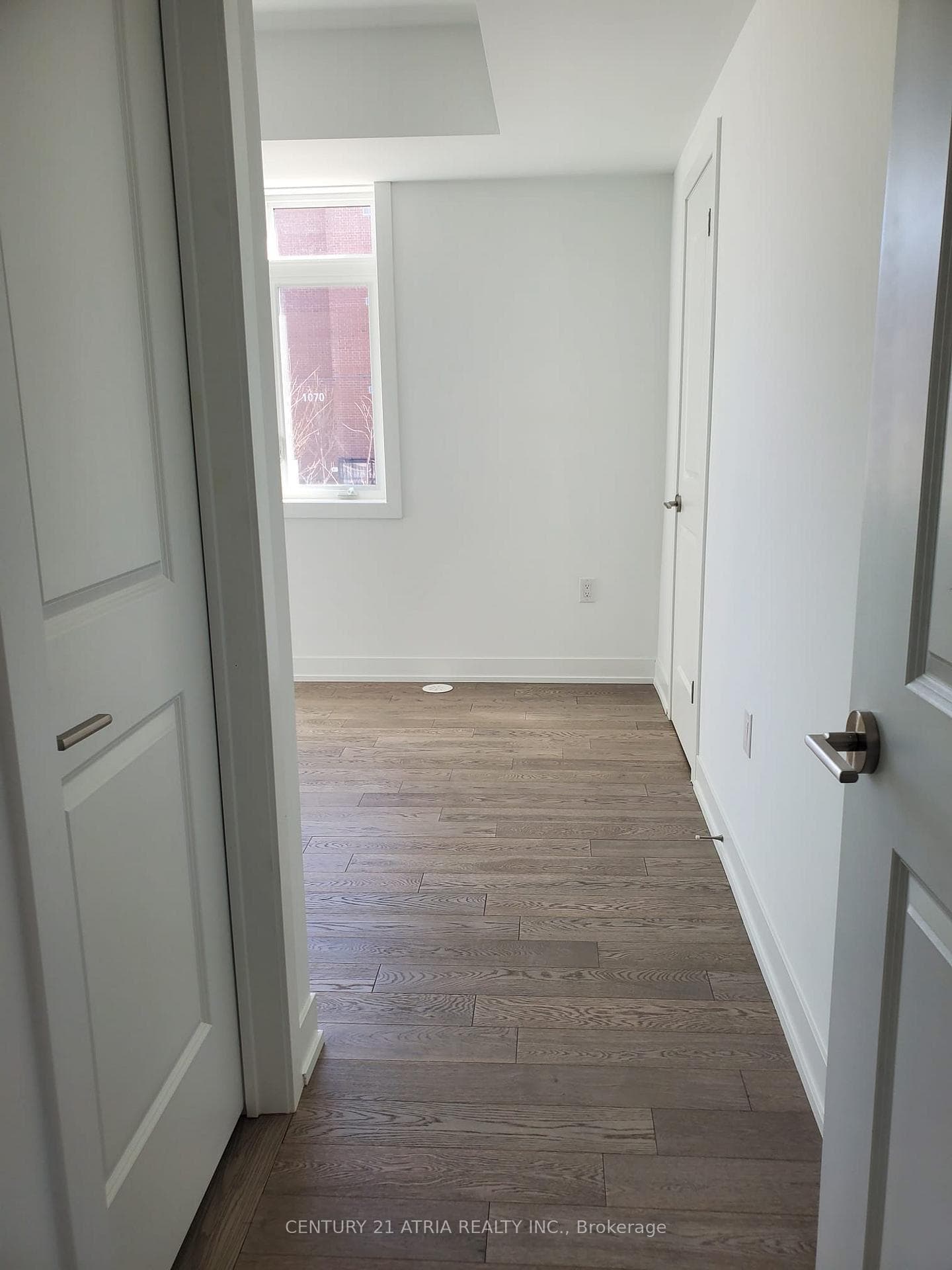 1085 Douglas Mccurdy Comm Road Unit 112 photo 5