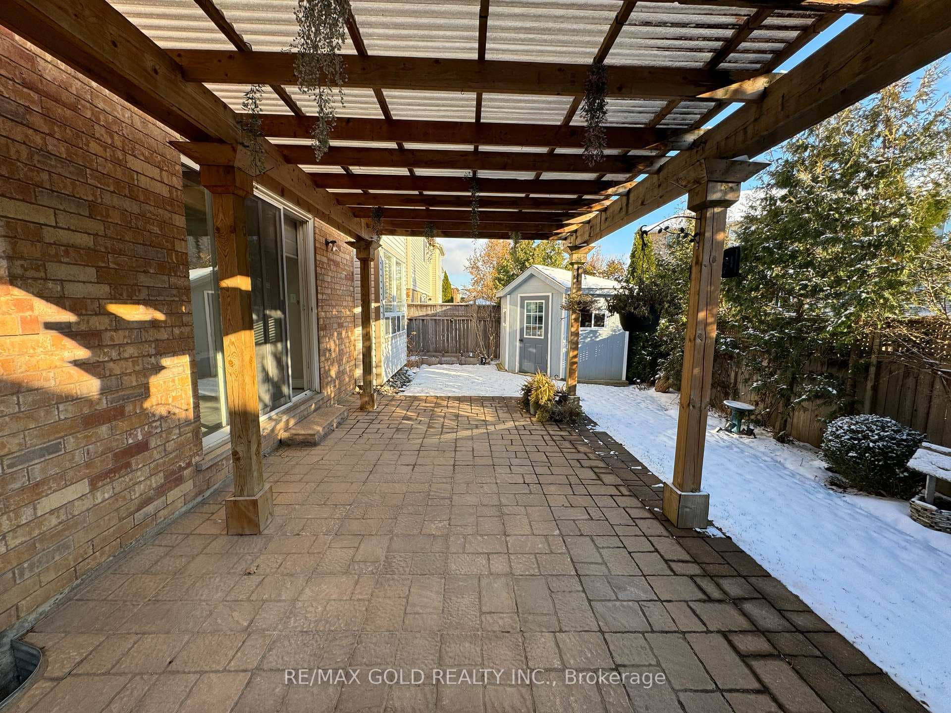 986 Ferguson Drive photo 11