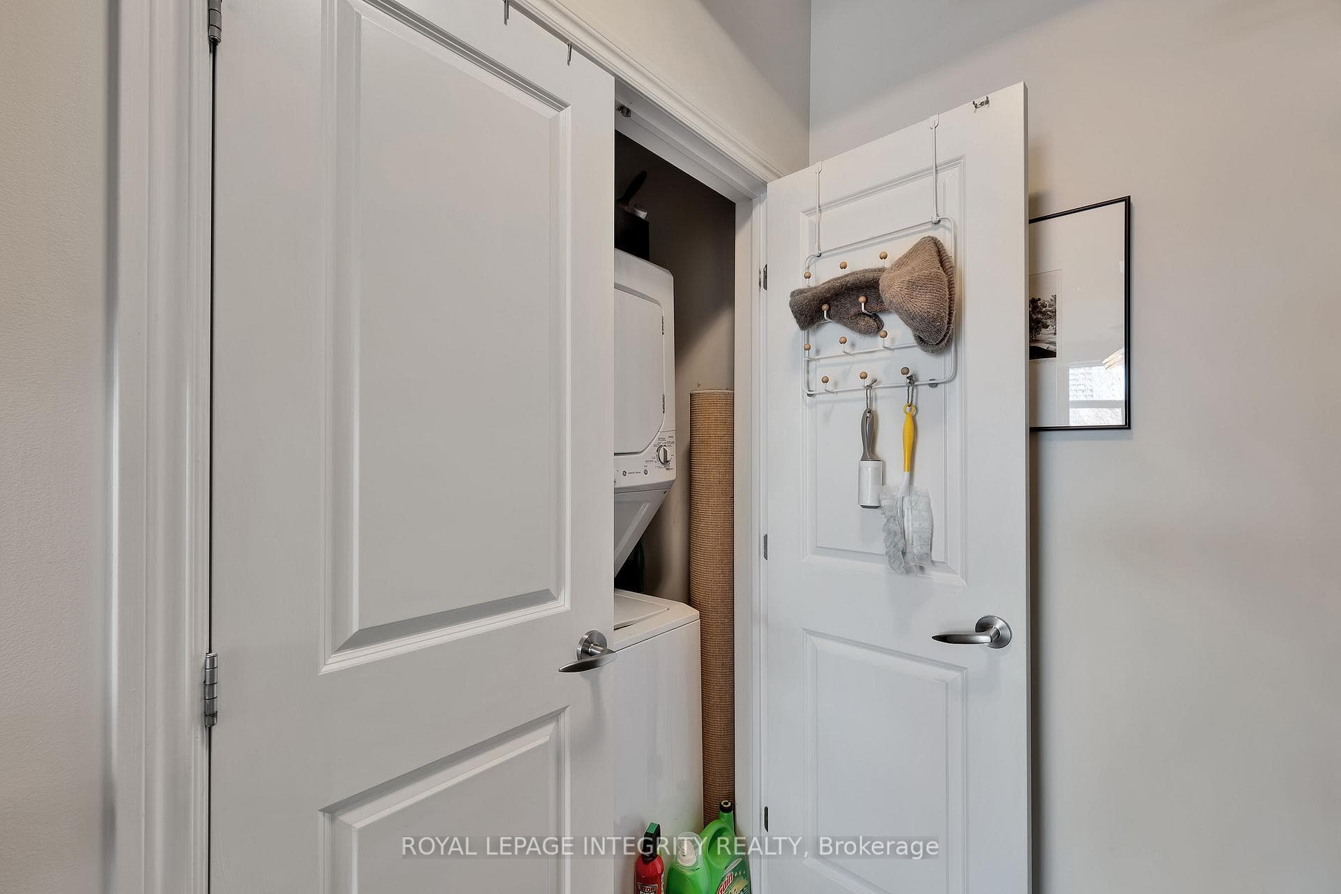 429 Kent Street Unit 507 photo 5