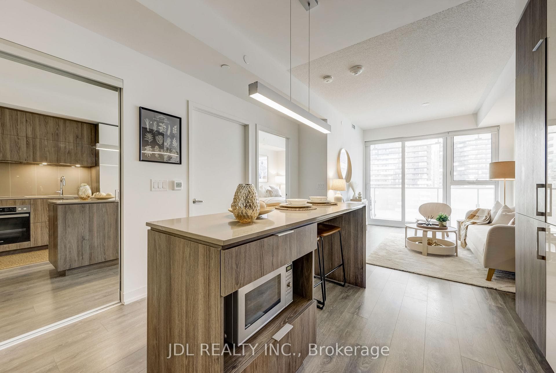 15 Lower Jarvis Street Unit 1408 photo 7