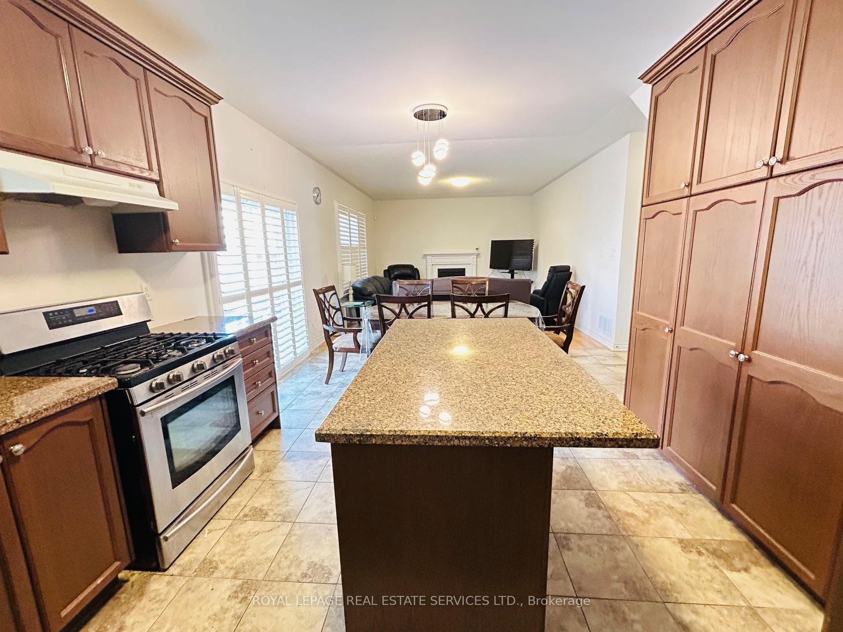 856 William Lee Avenue photo 11