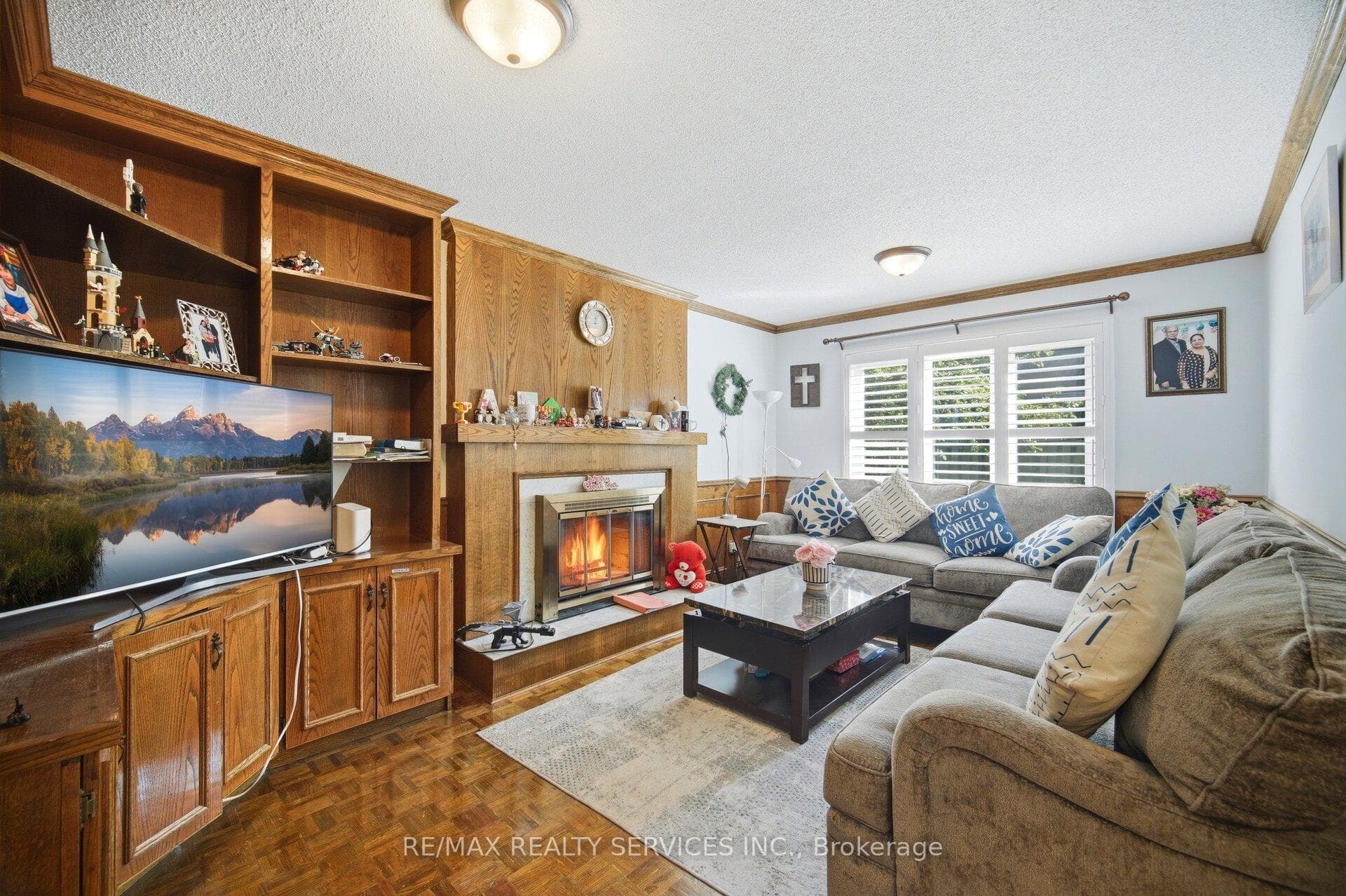 26 Sunforest Drive photo 15