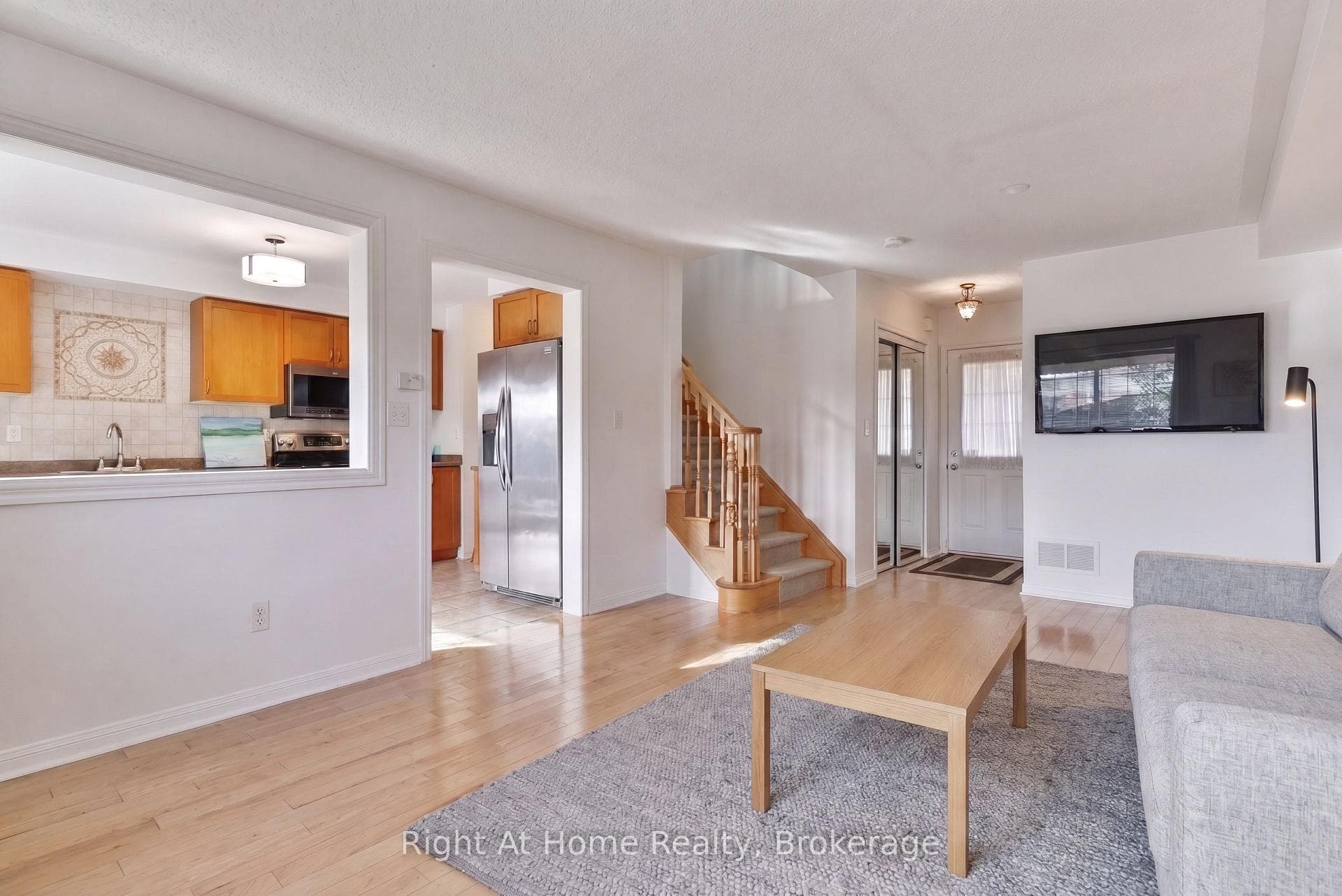 3162 Stornoway Circle photo 5