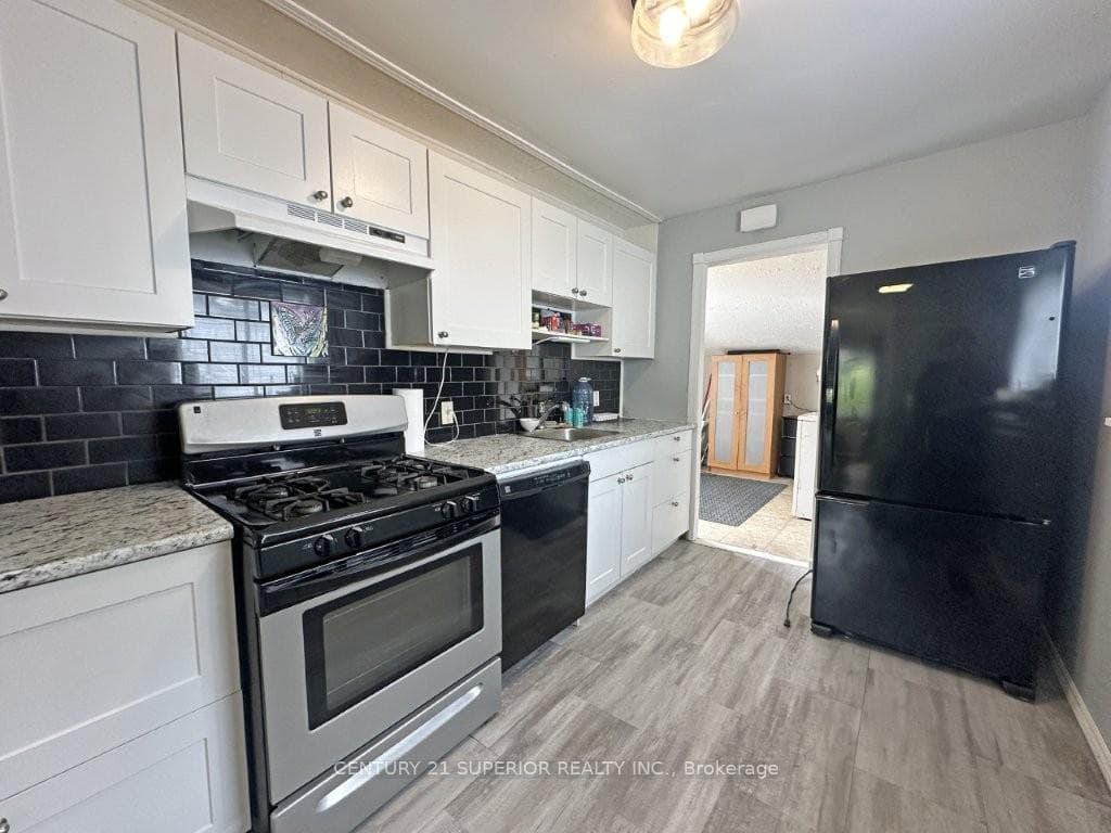 458 Francis Street photo 15