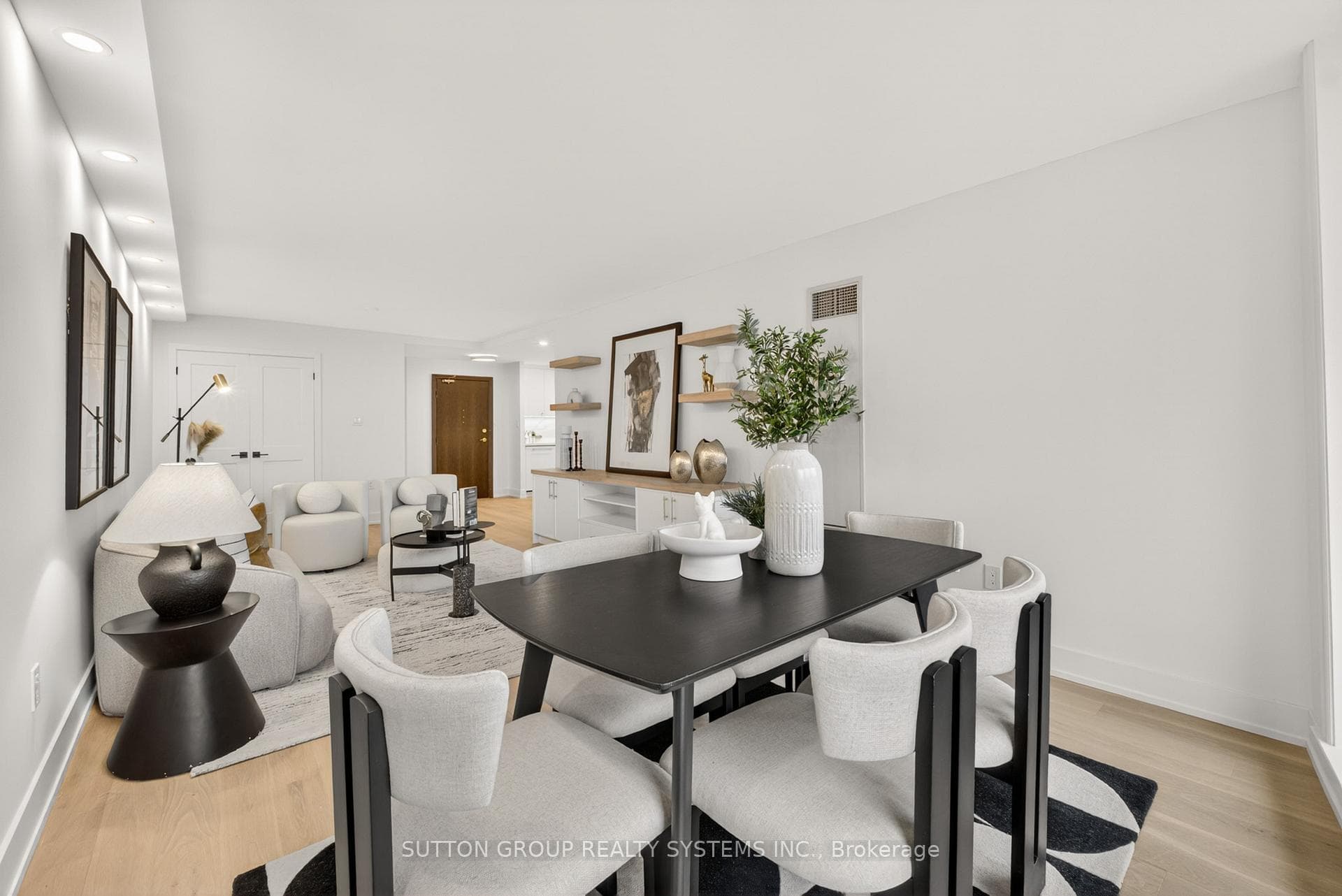 820 Burnhamthorpe Road Unit 1409 photo 17