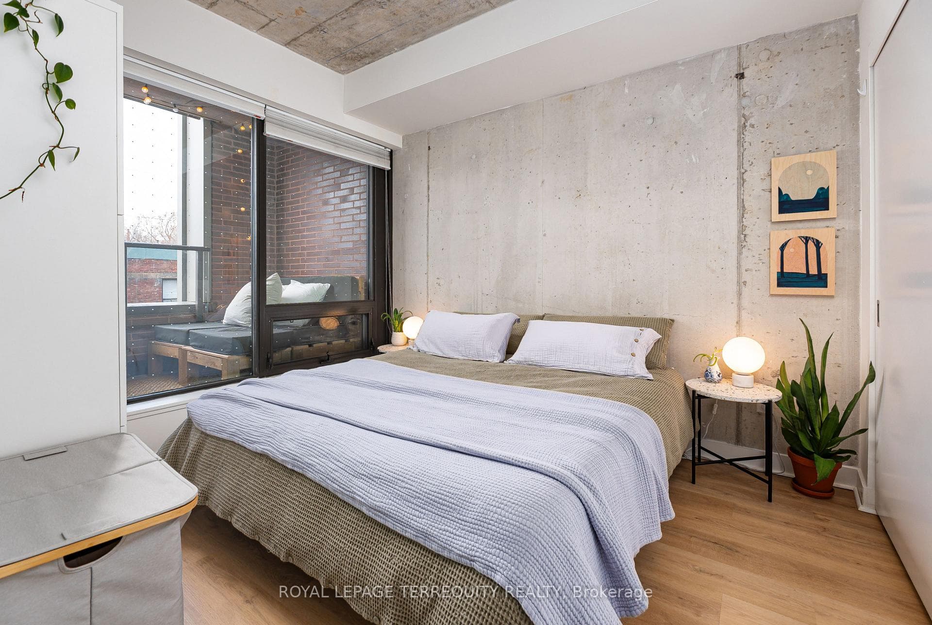 246 Logan Avenue Unit 316 photo 13