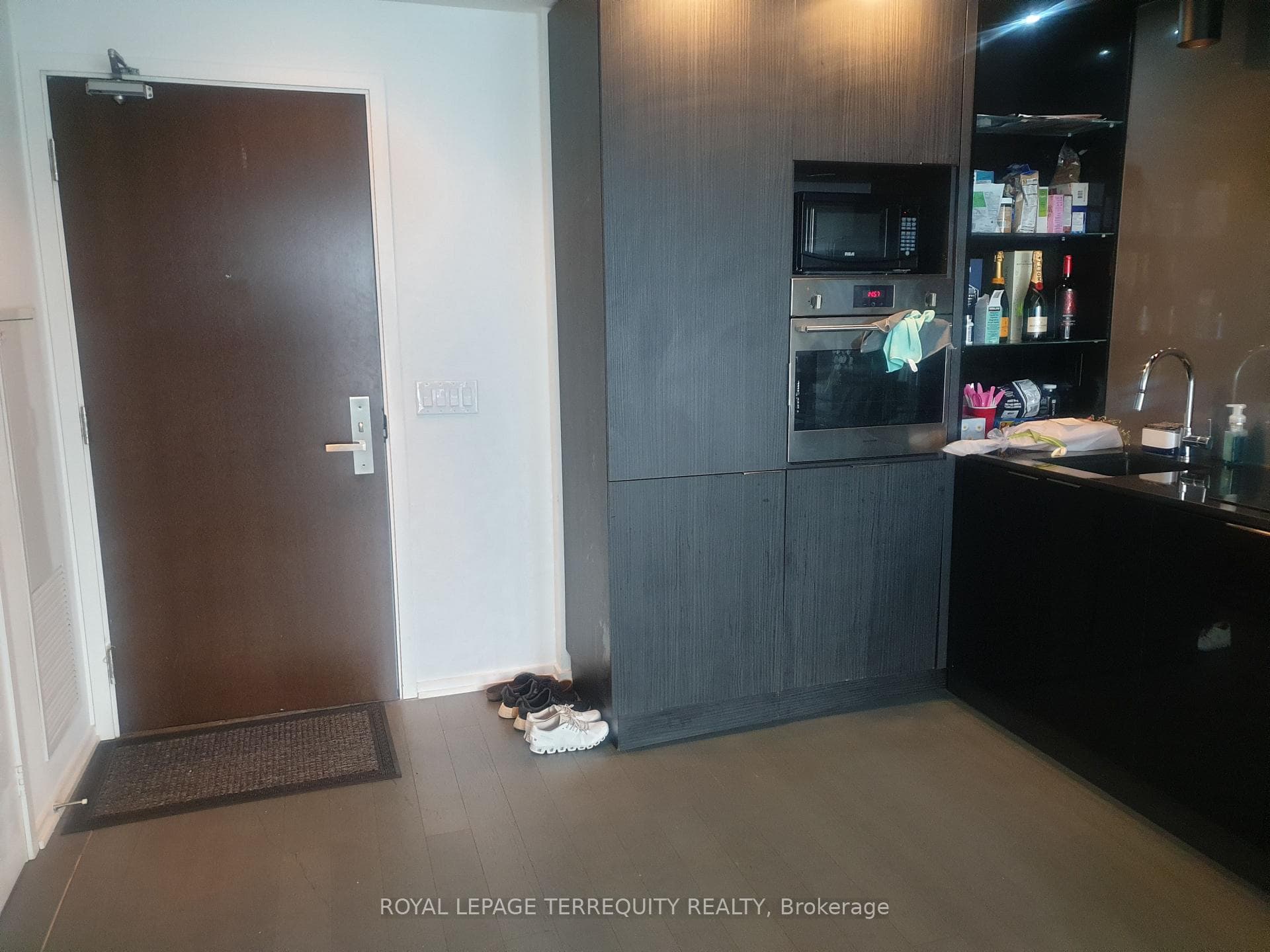 70 Temperance Street Unit 3910 photo 10
