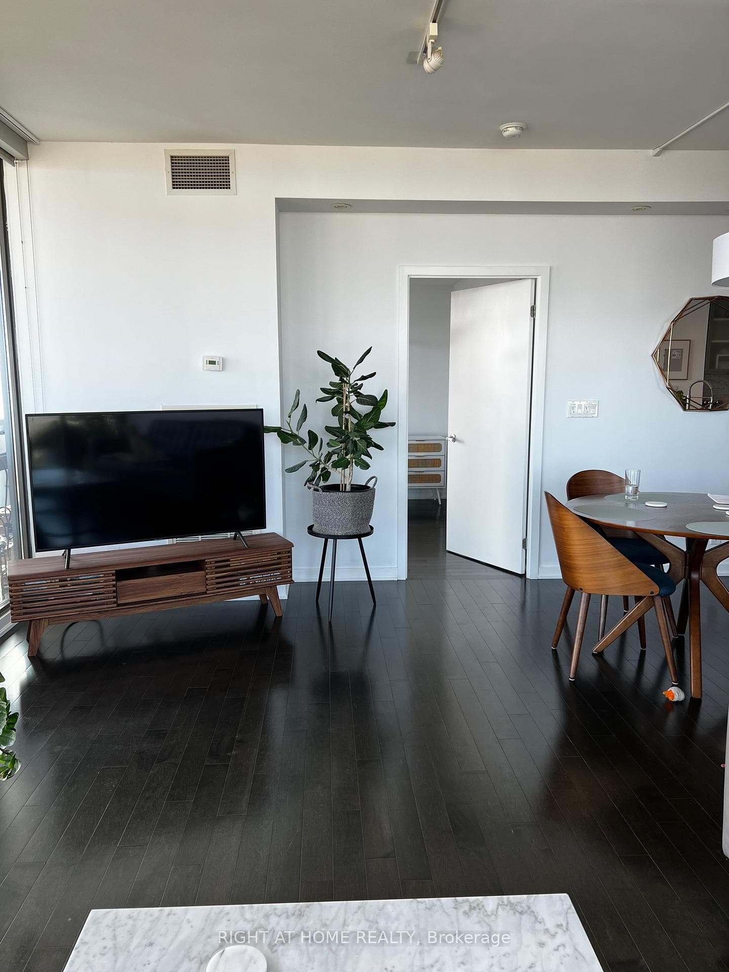 33 Lombard Street Unit 3806 photo 35