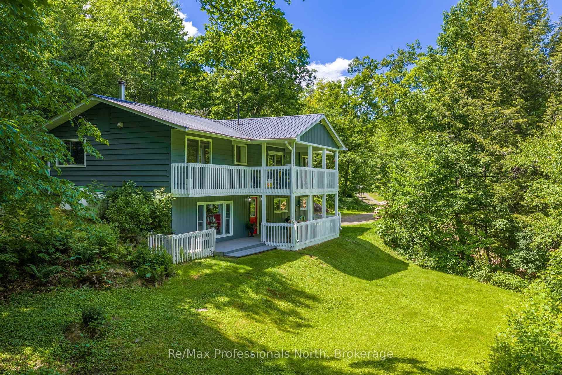 1032 Bradley Road photo 1