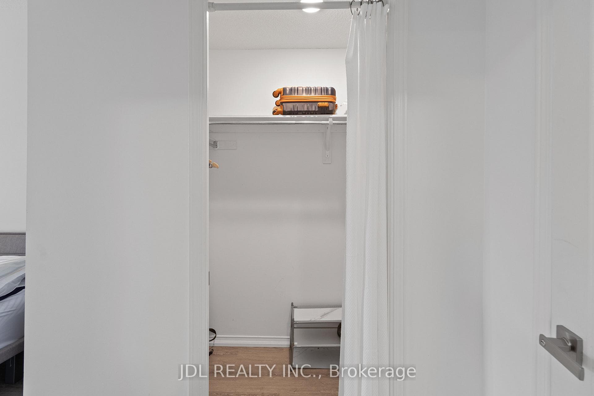 555 Yonge Street Unit 510 photo 20