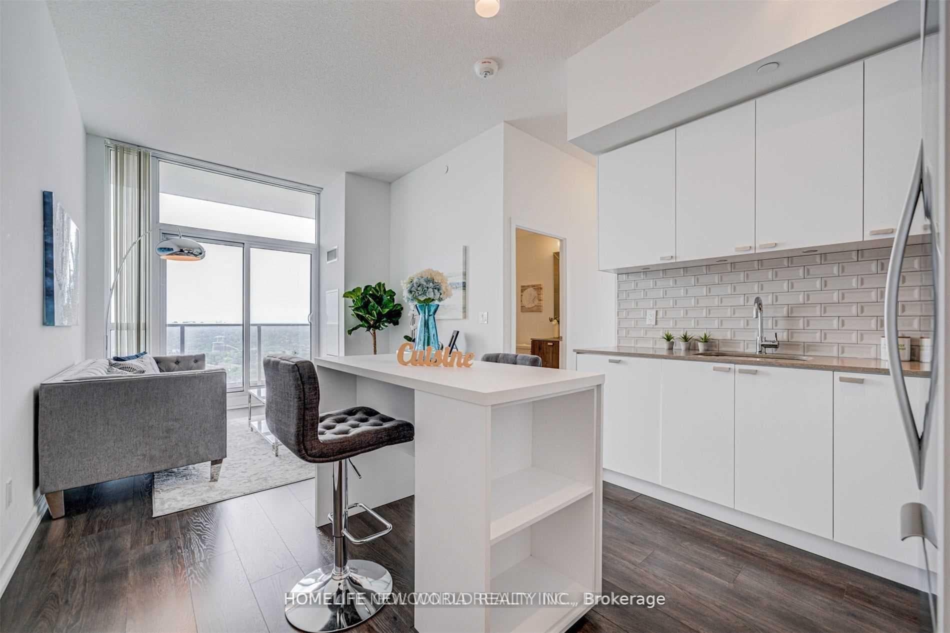 56 Forest Manor Road Unit 3007 photo 6