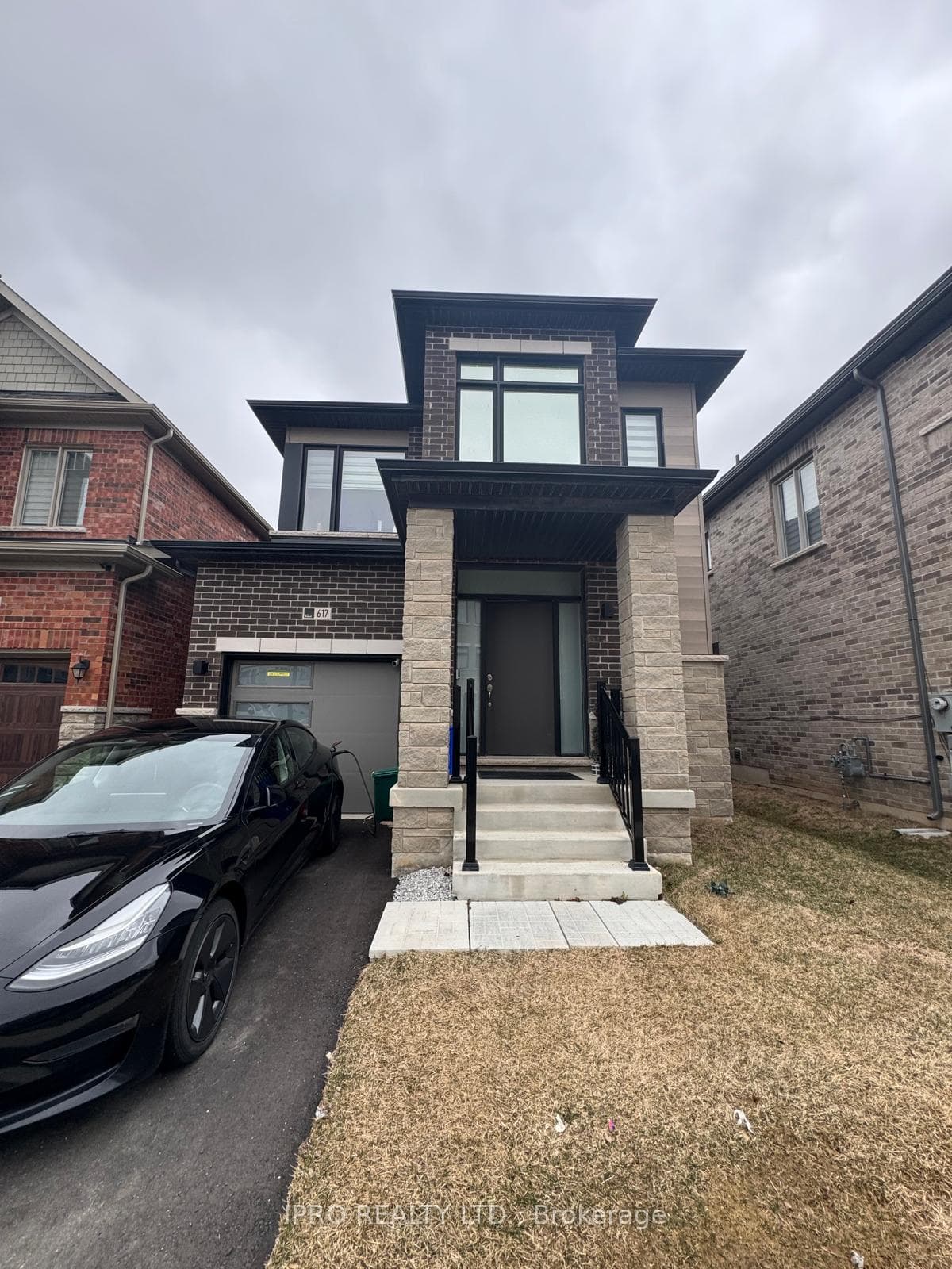 617 Etheridge Avenue photo 1