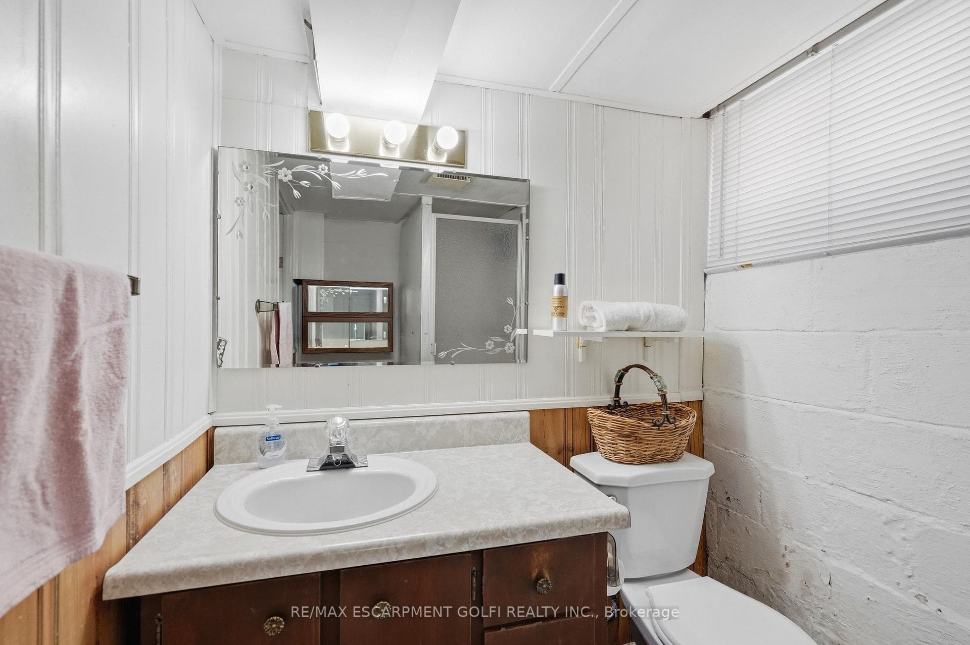 73 Tuxedo Avenue photo 25