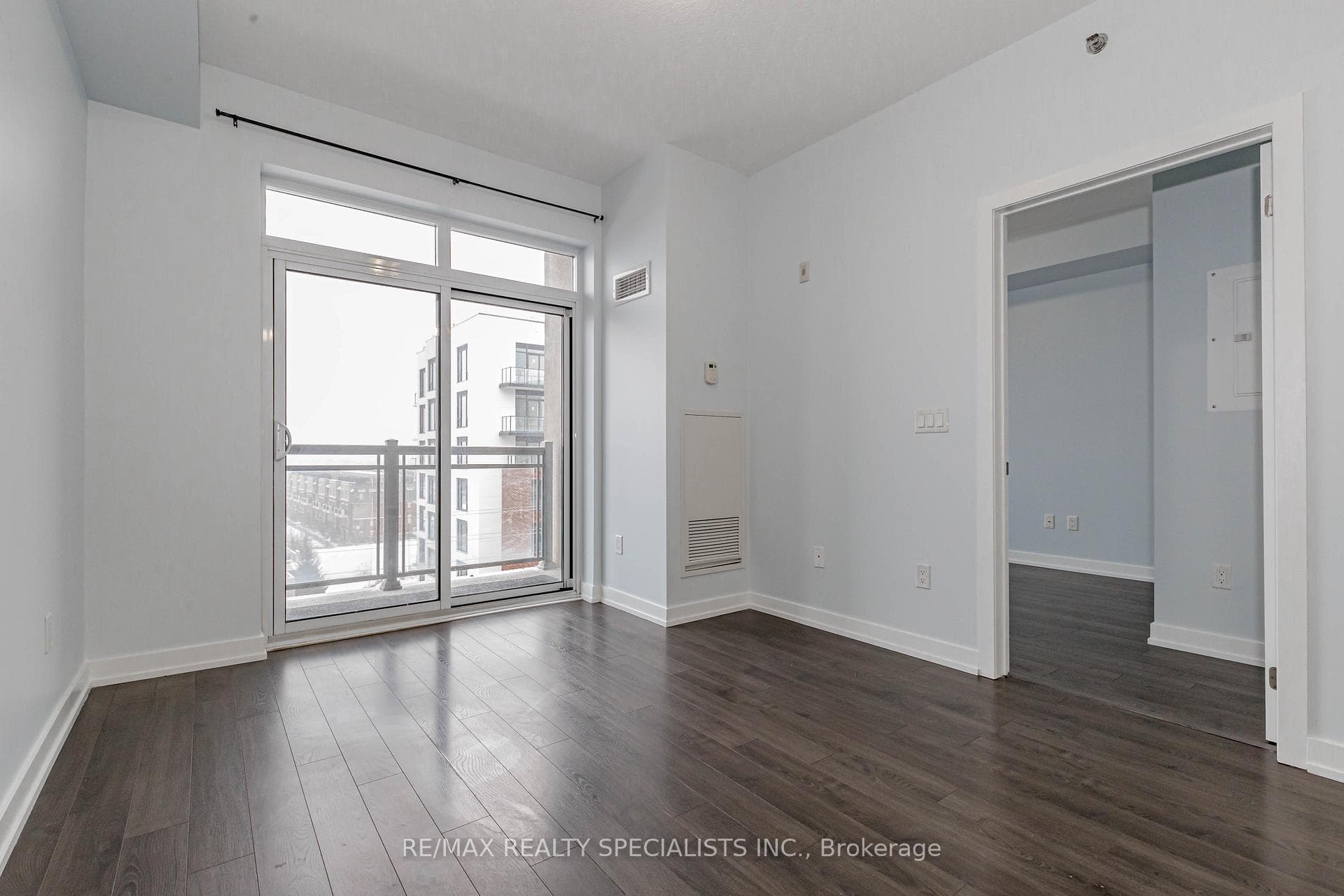 2486 OLD BRONTE Road Unit 616 photo 21