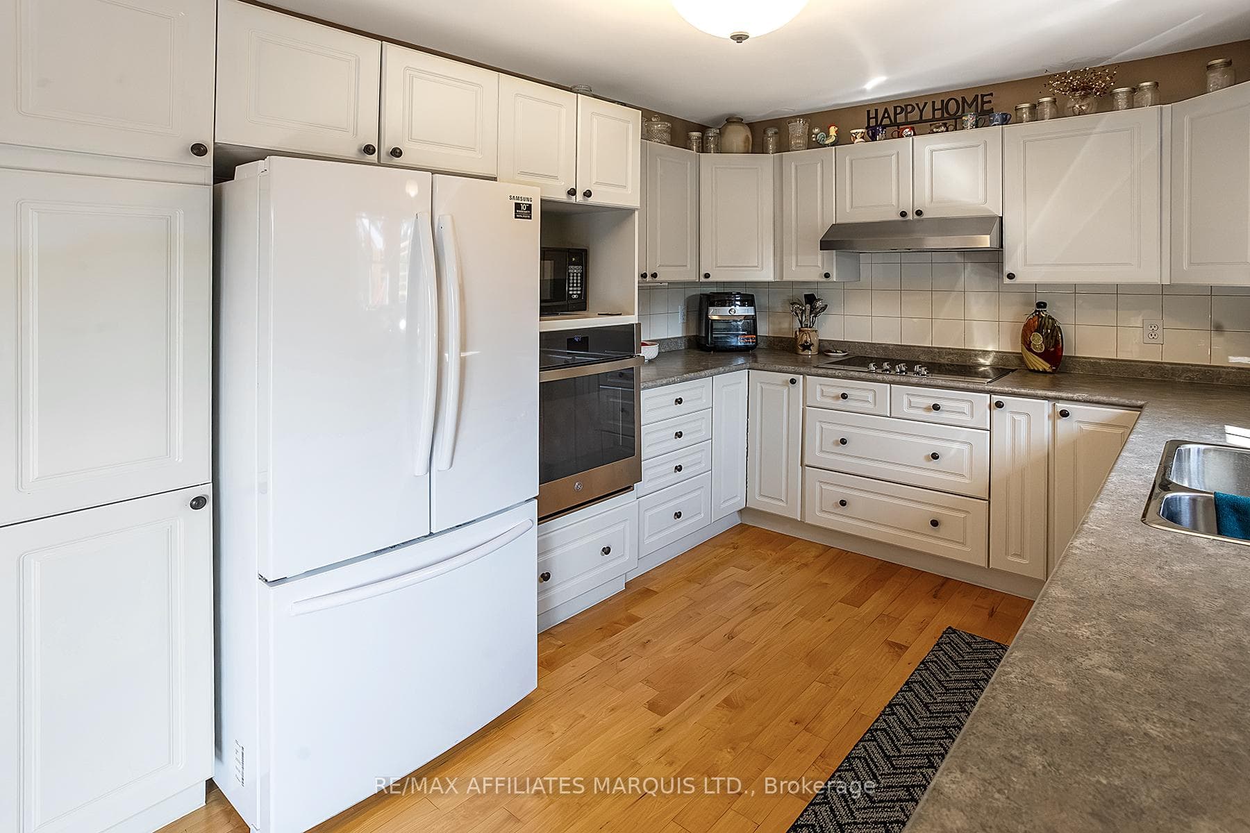 Wall Oven & Dishwasher New in 2025.