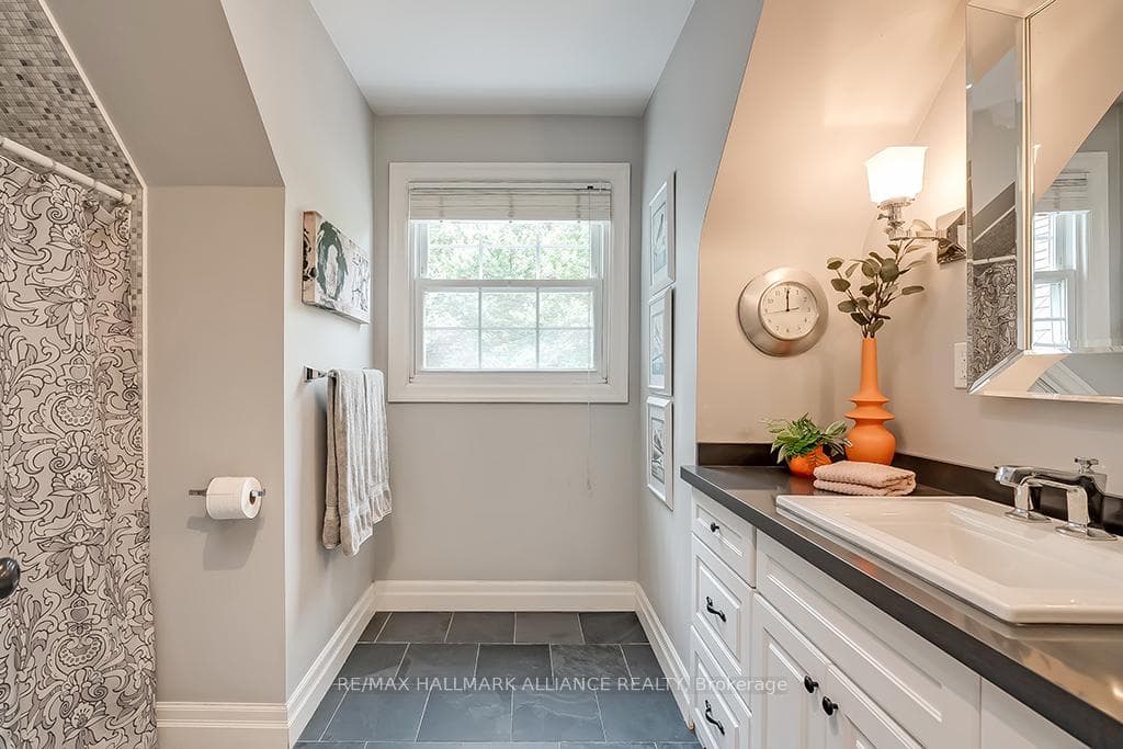 565 Patricia Drive photo 23