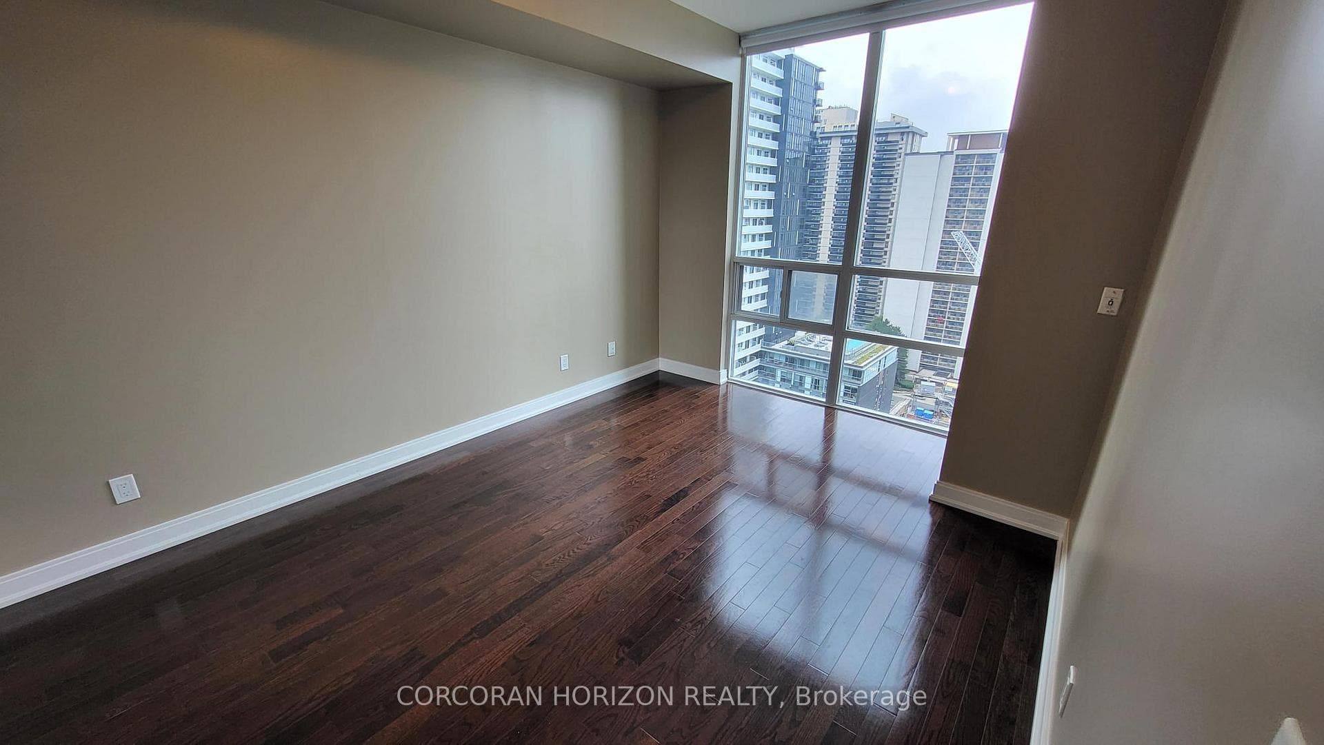 88 Broadway Avenue Unit 1601 photo 10