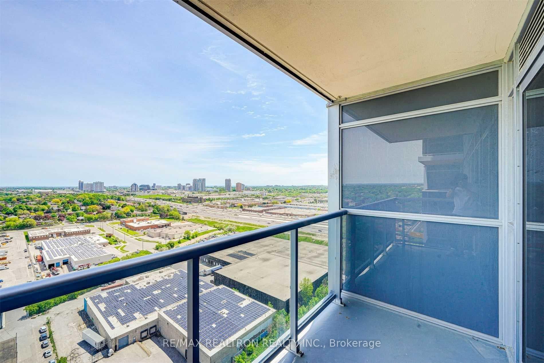 151 Village Green Square Unit 2410 photo 24