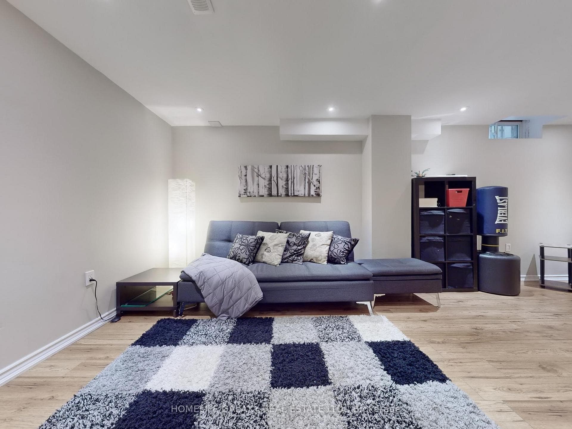 923 Glenanna Road photo 33