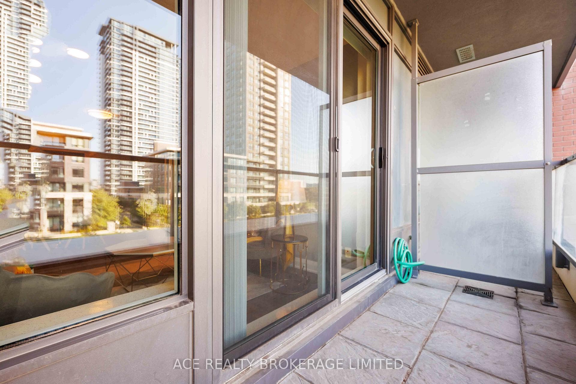 28 Uptown Drive Unit 306 photo 28