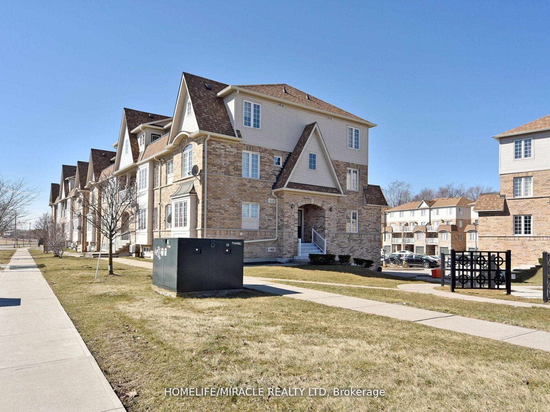 200 Mclevin Avenue Unit 116 photo 39