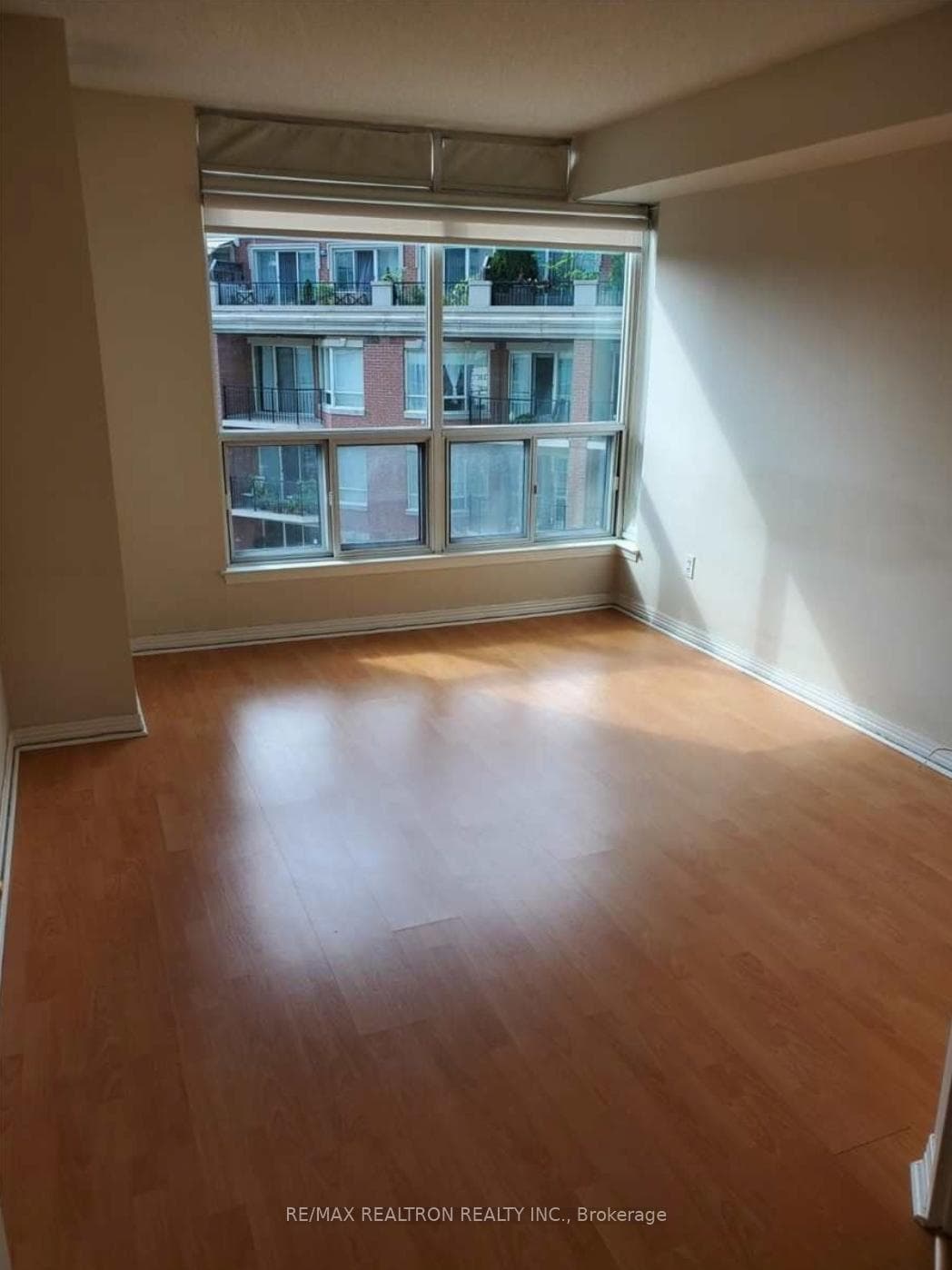 942 Yonge Street Unit 712 photo 10