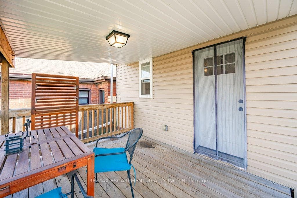 119 Harmony Avenue photo 27