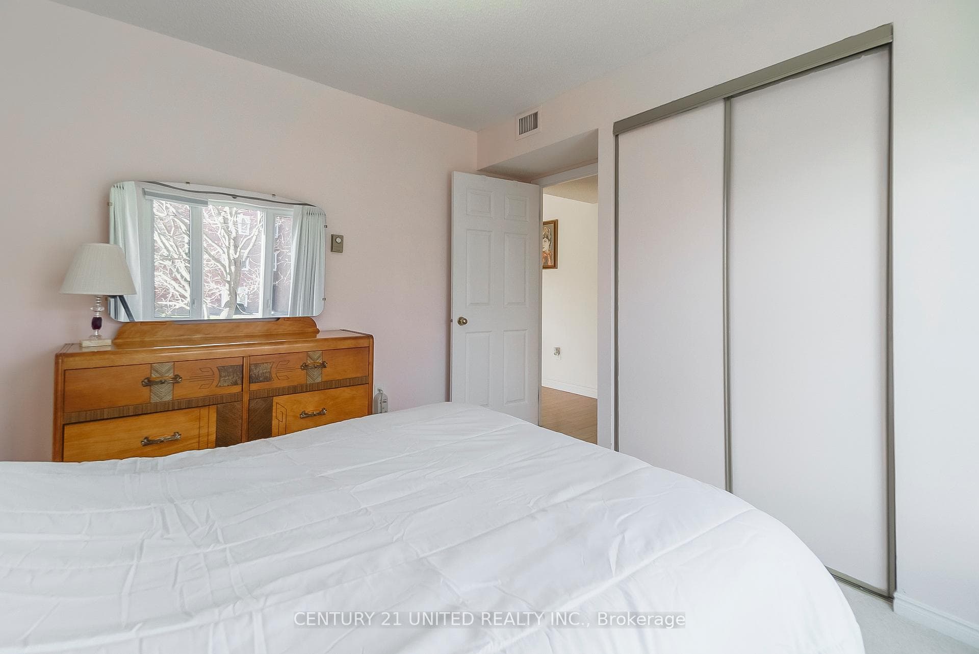 1 Heritage Way Unit 207 photo 19