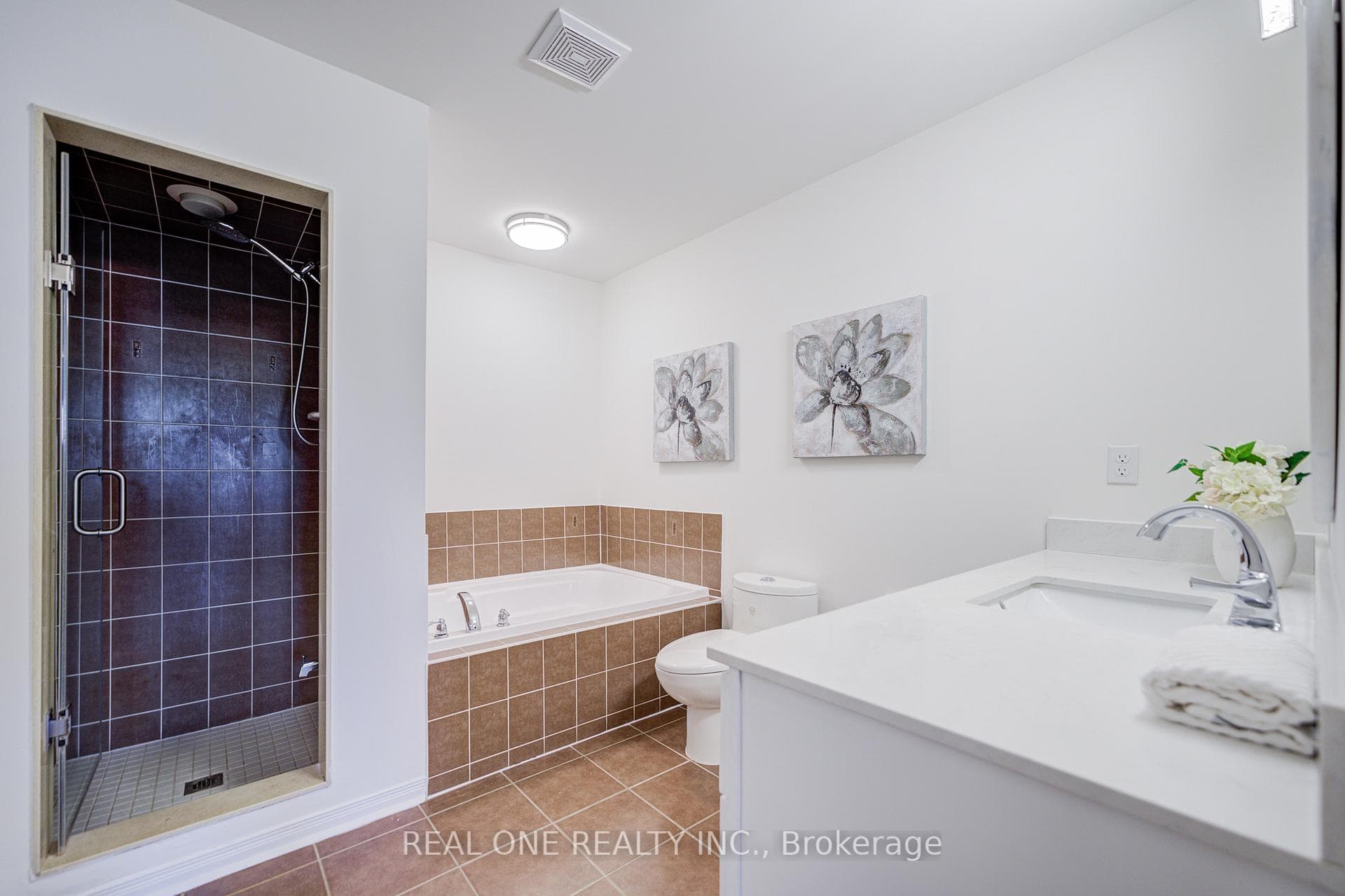 65 Westcliffe Crescent photo 28
