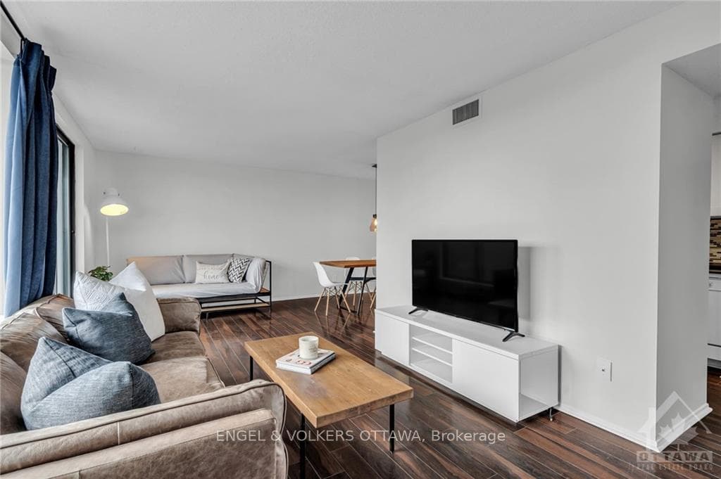 470 LAURIER Avenue Unit 2004 photo 4