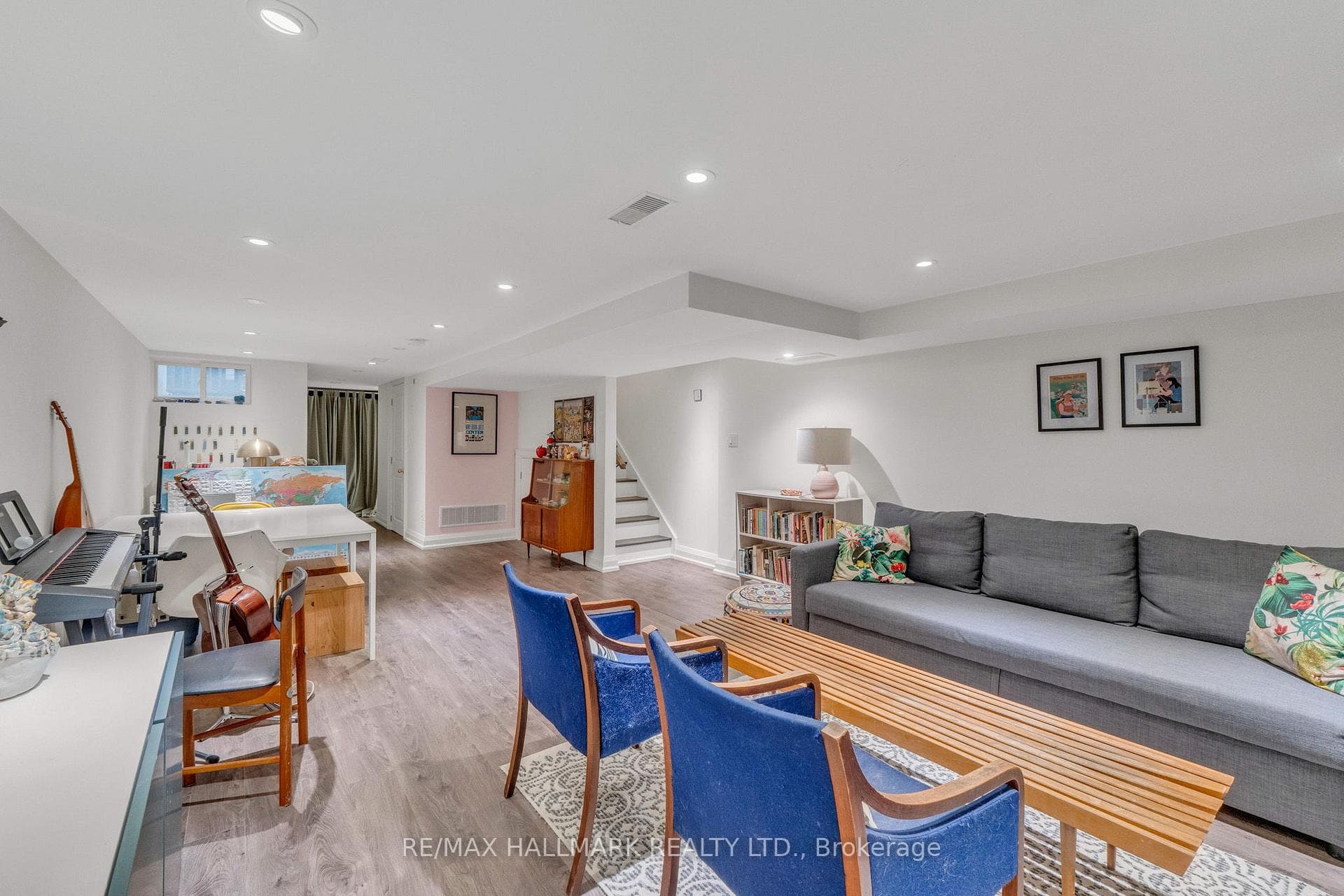 387 Woodfield Avenue photo 32