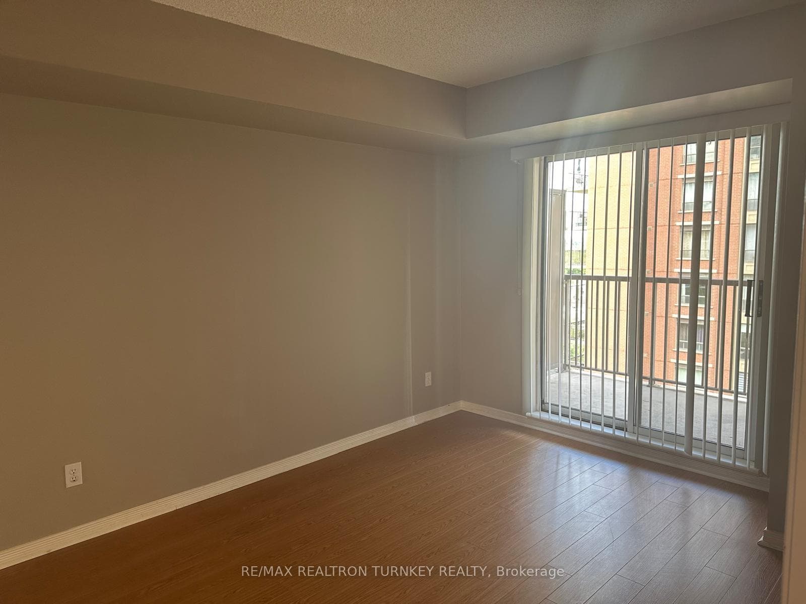 51 Harrison Garden Boulevard Unit Lph 6 photo 16