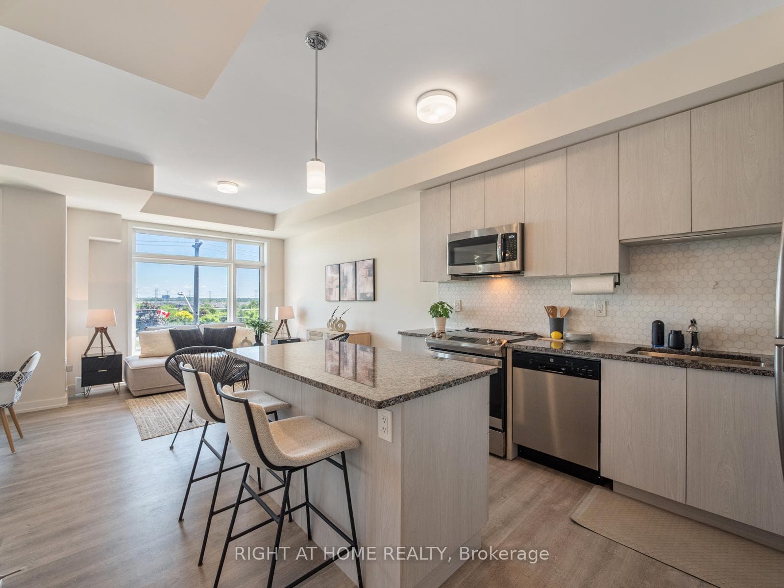 2550 Castlegate Crossing Unit 403 photo 6