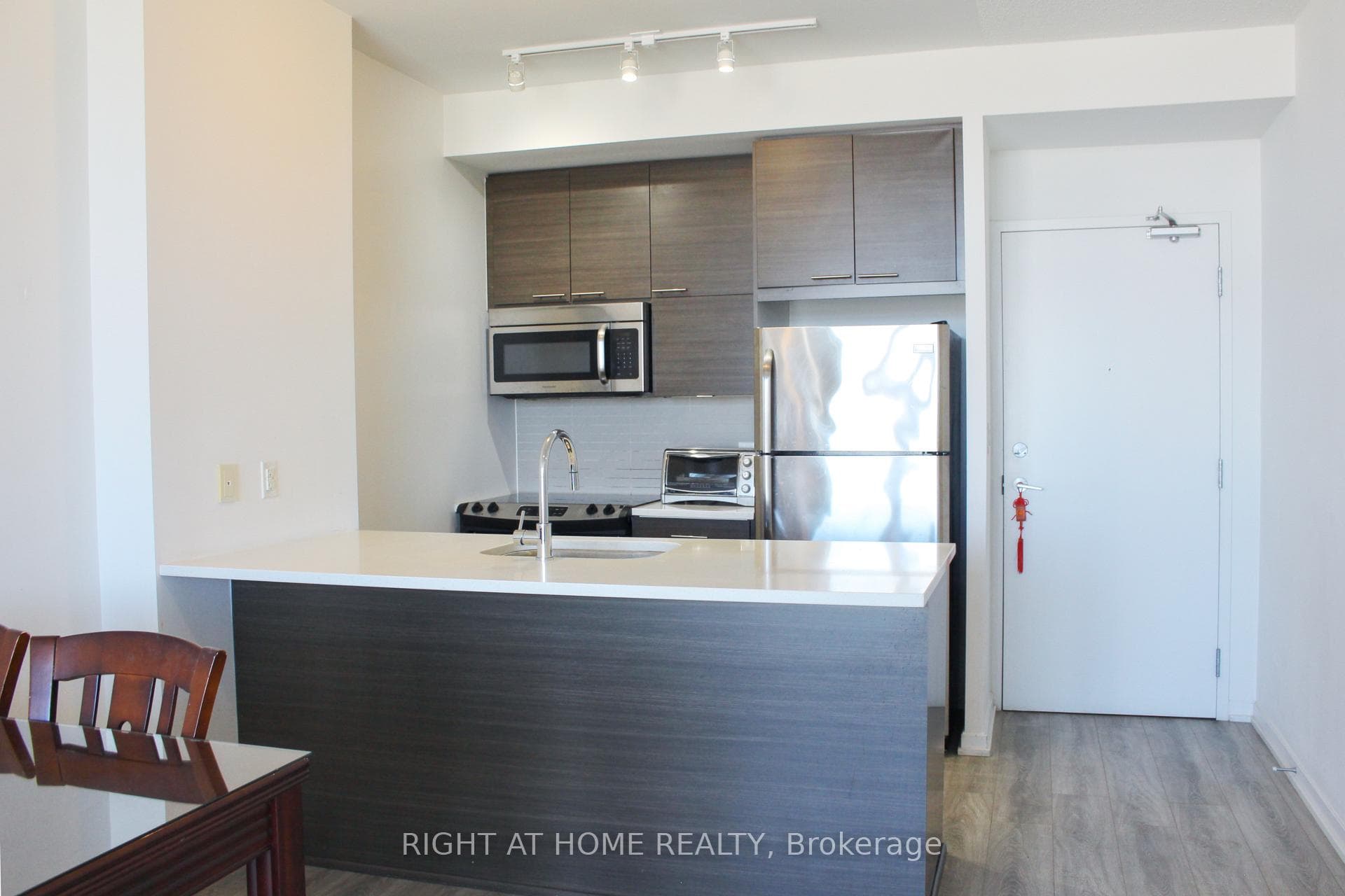 66 Forest Manor Road Unit 1003 photo 17