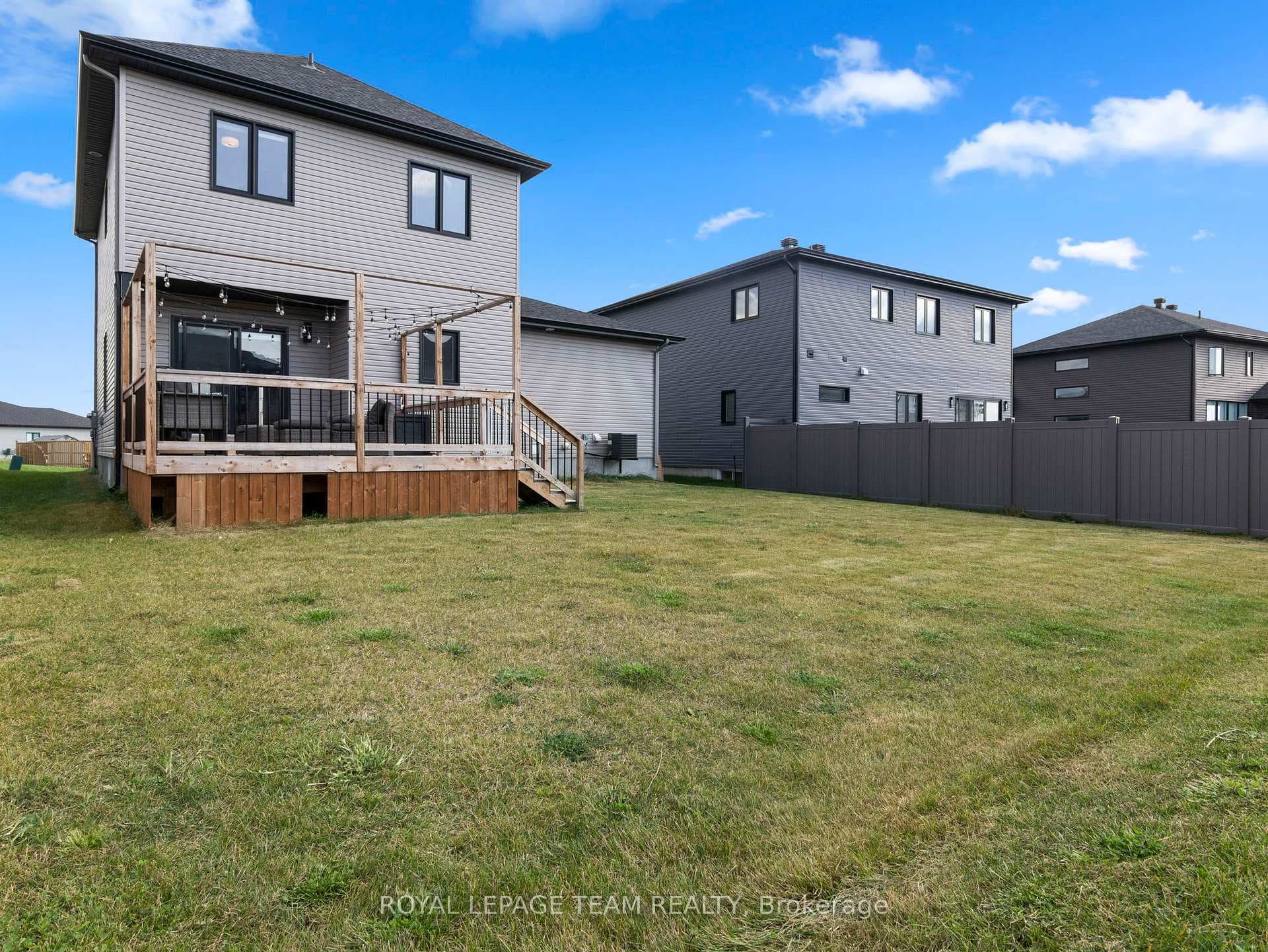 149 ARGILE Street photo 29