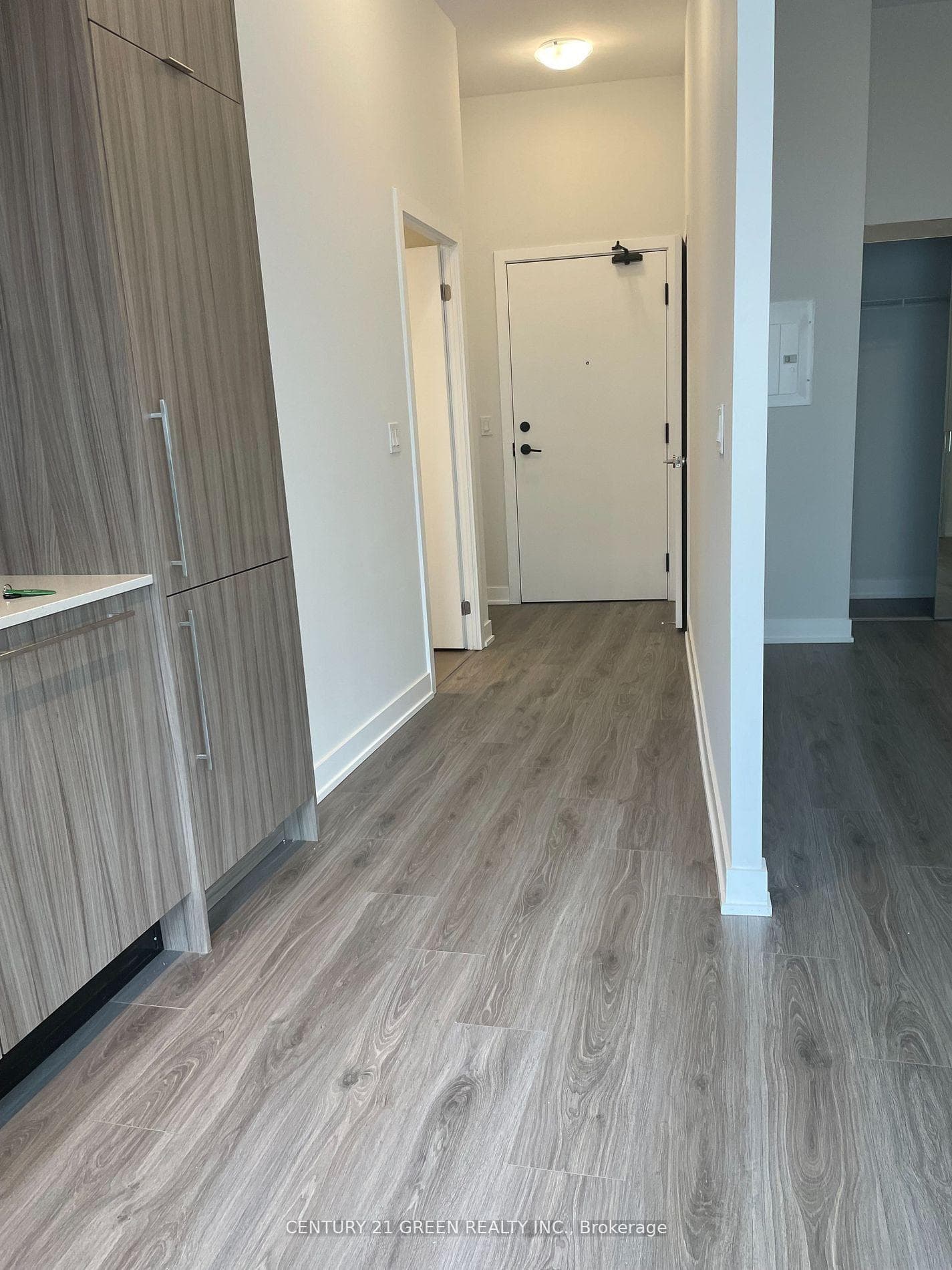 430 Square One Drive Unit 422 photo 6