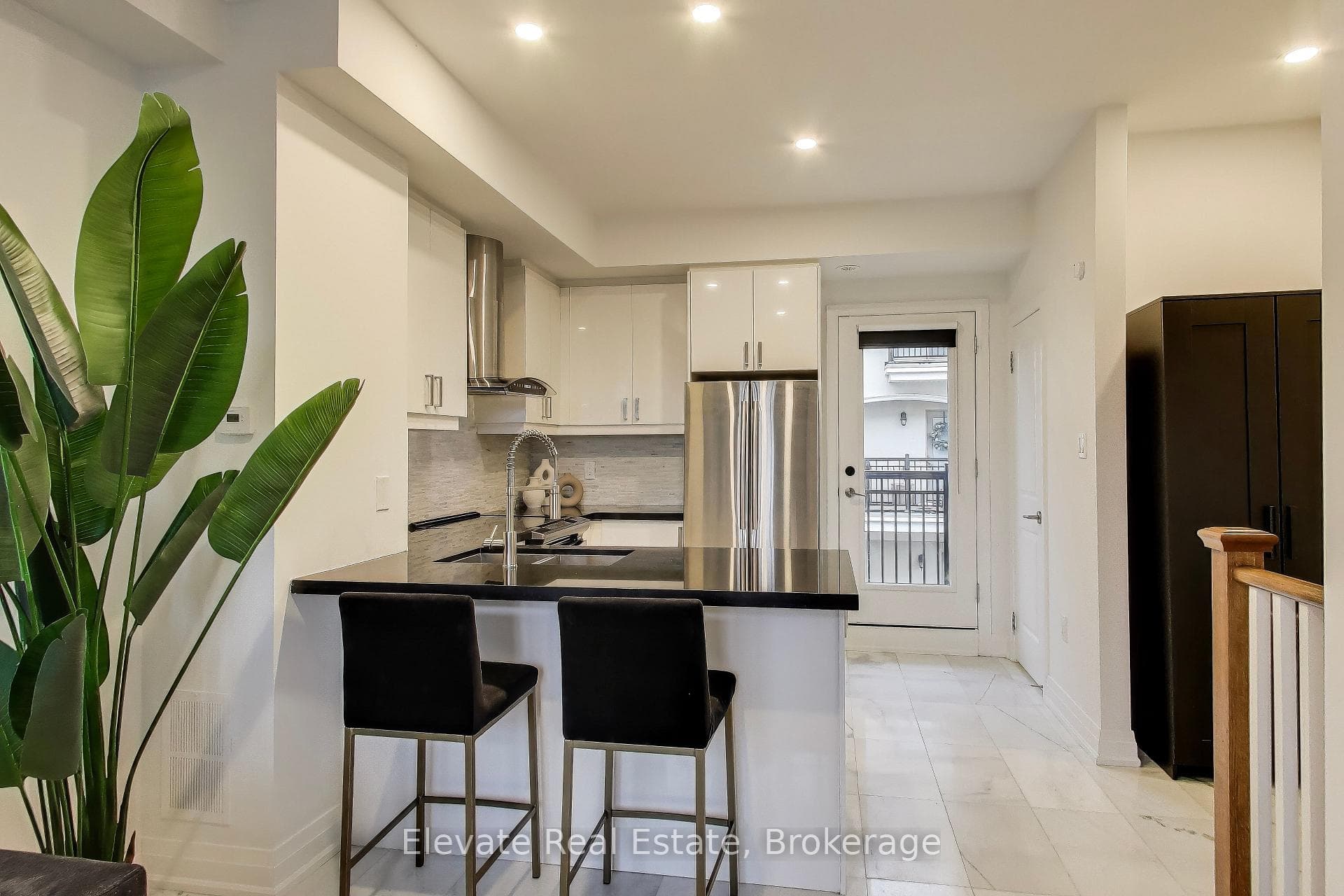 3083 Cawthra Road Unit 24 photo 8