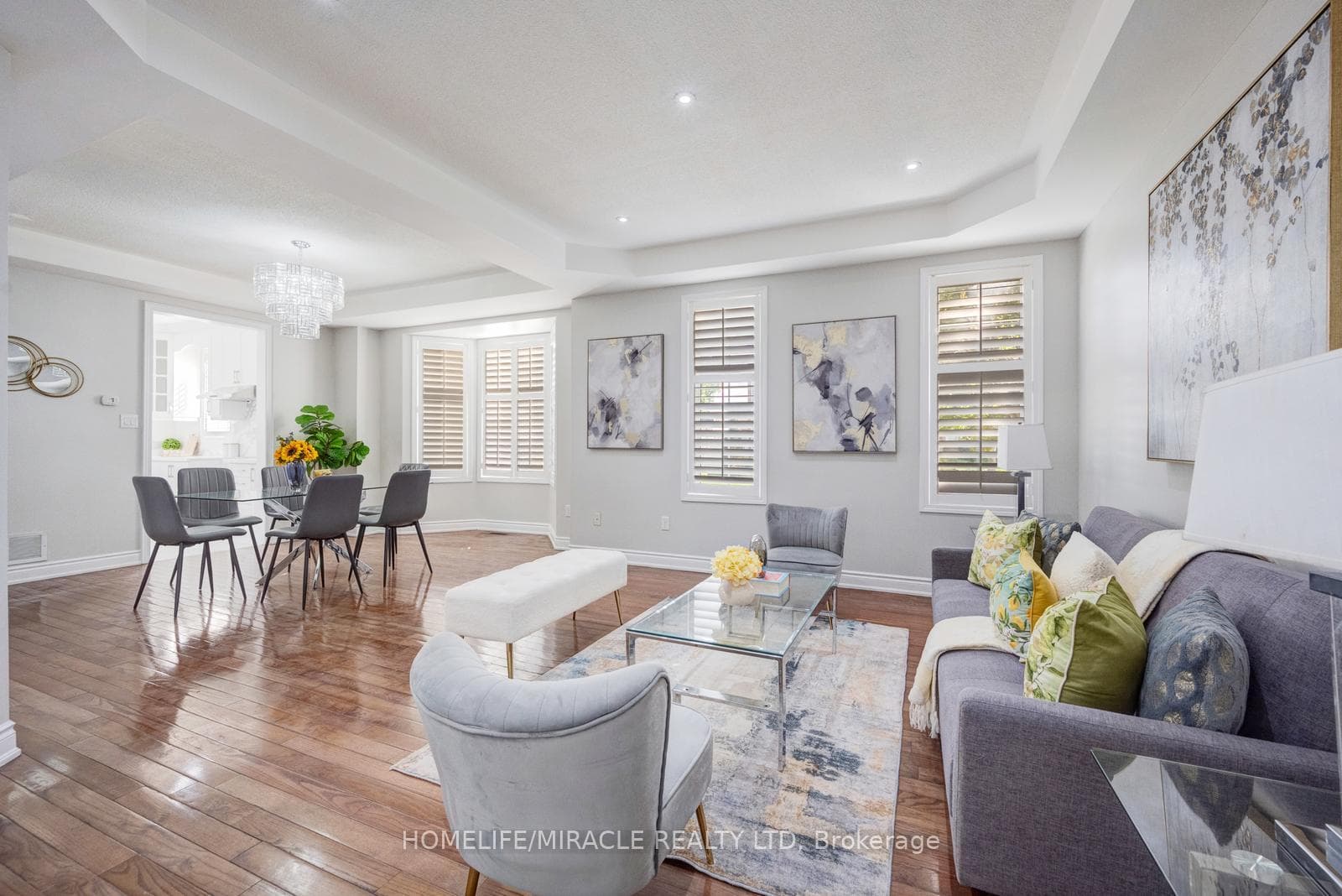 17 Latania Boulevard photo 10