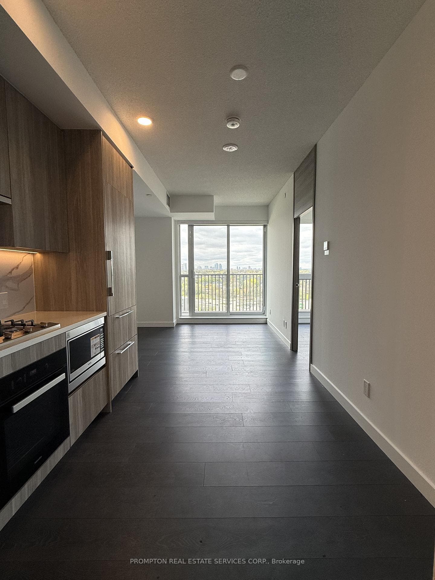 18 Esther Shiner Boulevard Unit 1705 photo 3