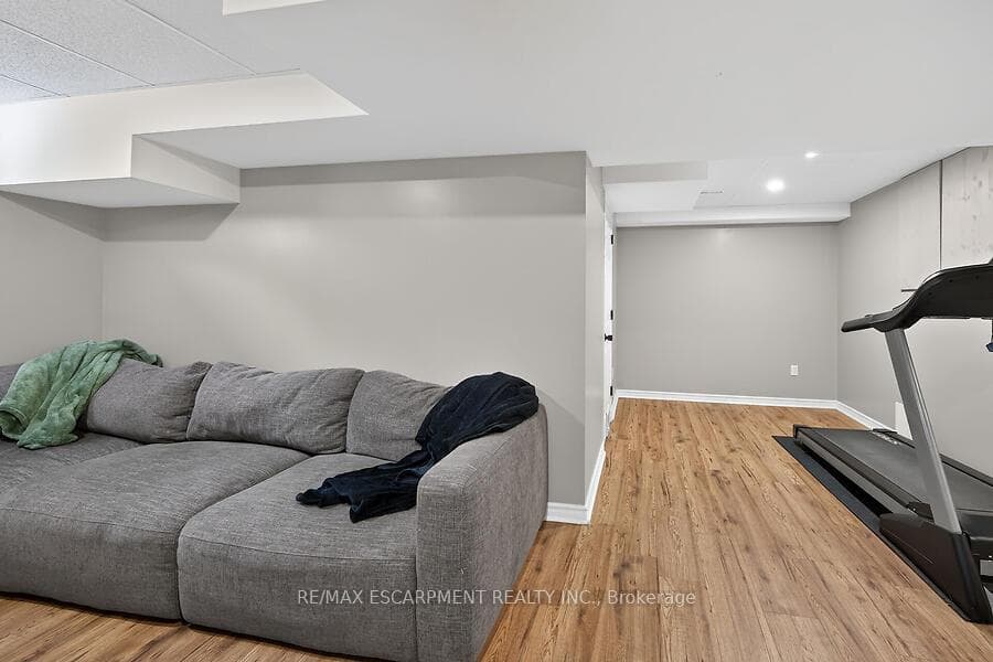 53 PINEWOODS Drive photo 35