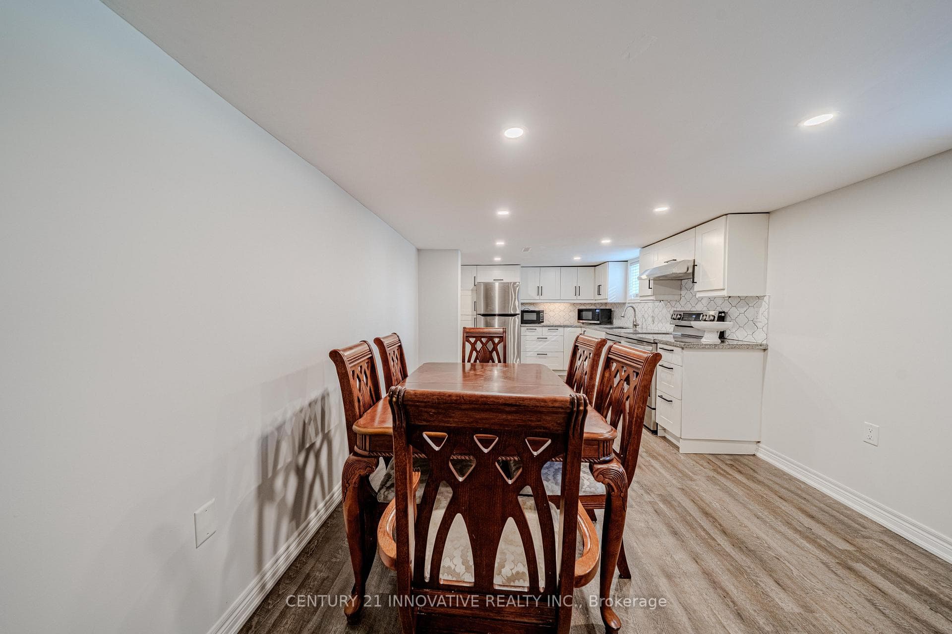 60 Dorking Crescent photo 35