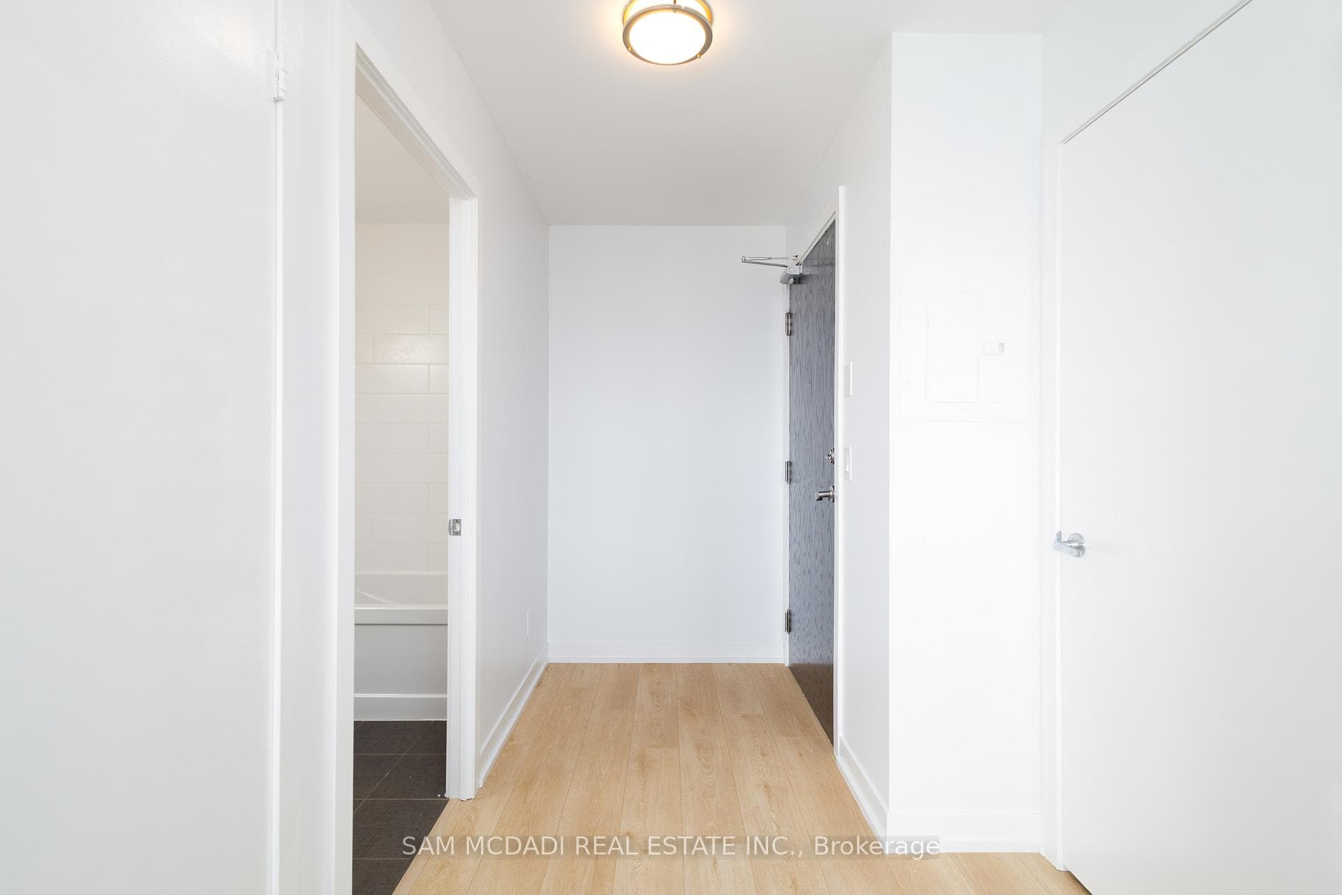 225 Sackville Street Unit 2412 photo 7