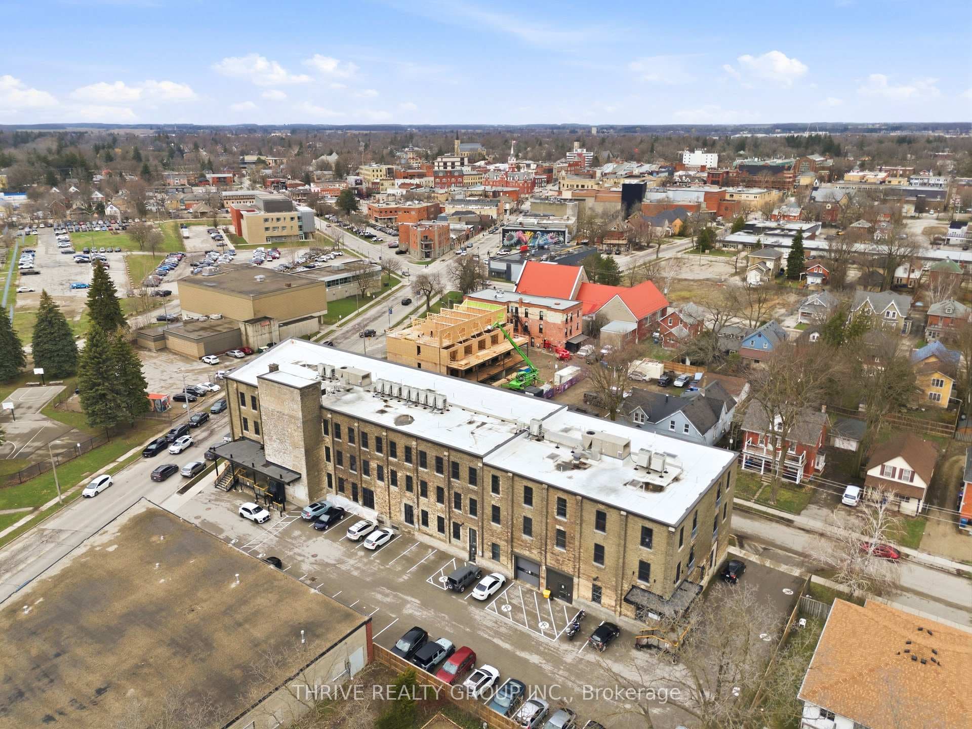 245 Downie Street Unit 304 photo 33