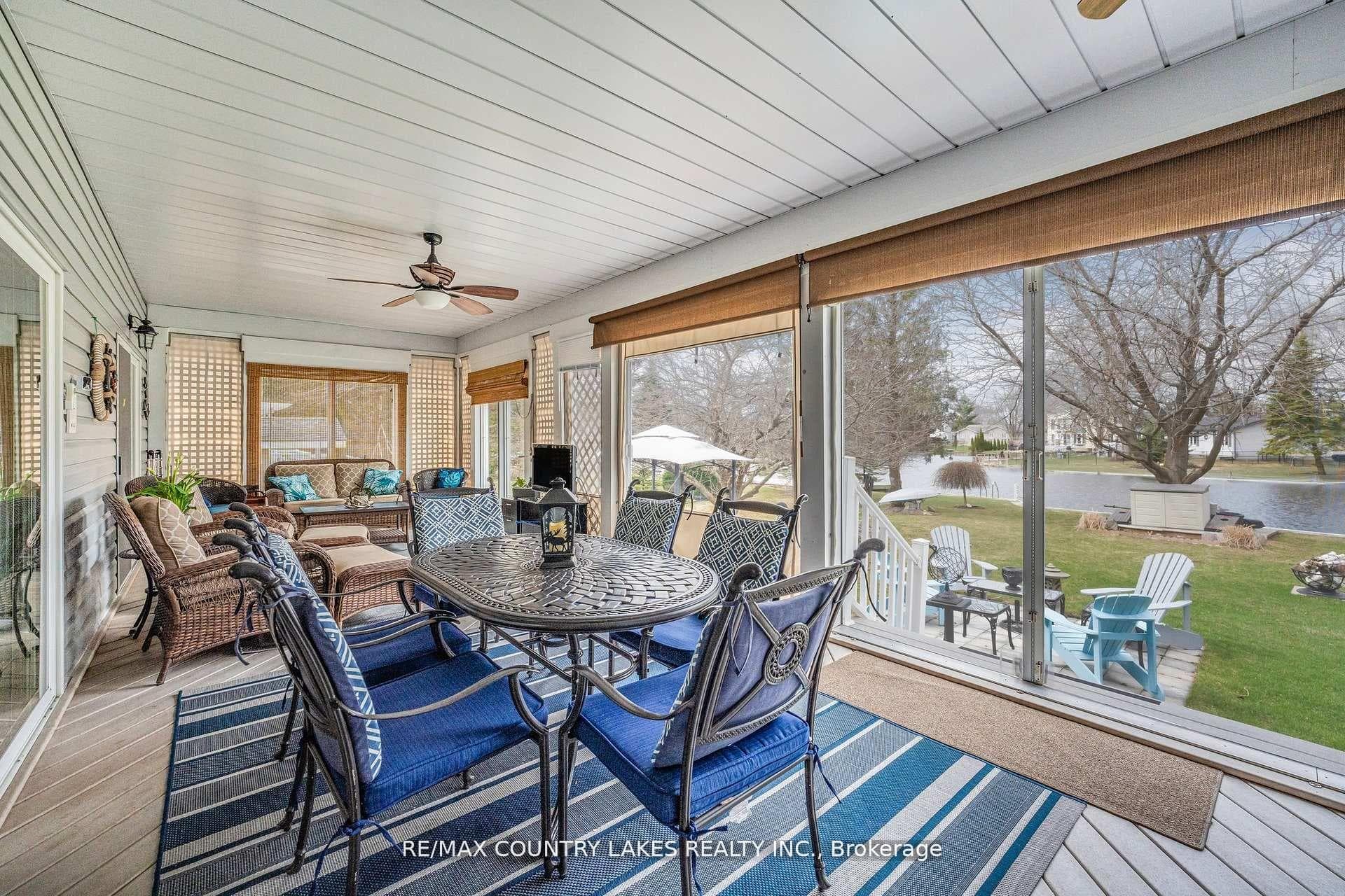 3 season sunroom