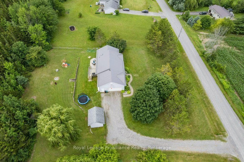 697 Gunter Settlement Road photo 6