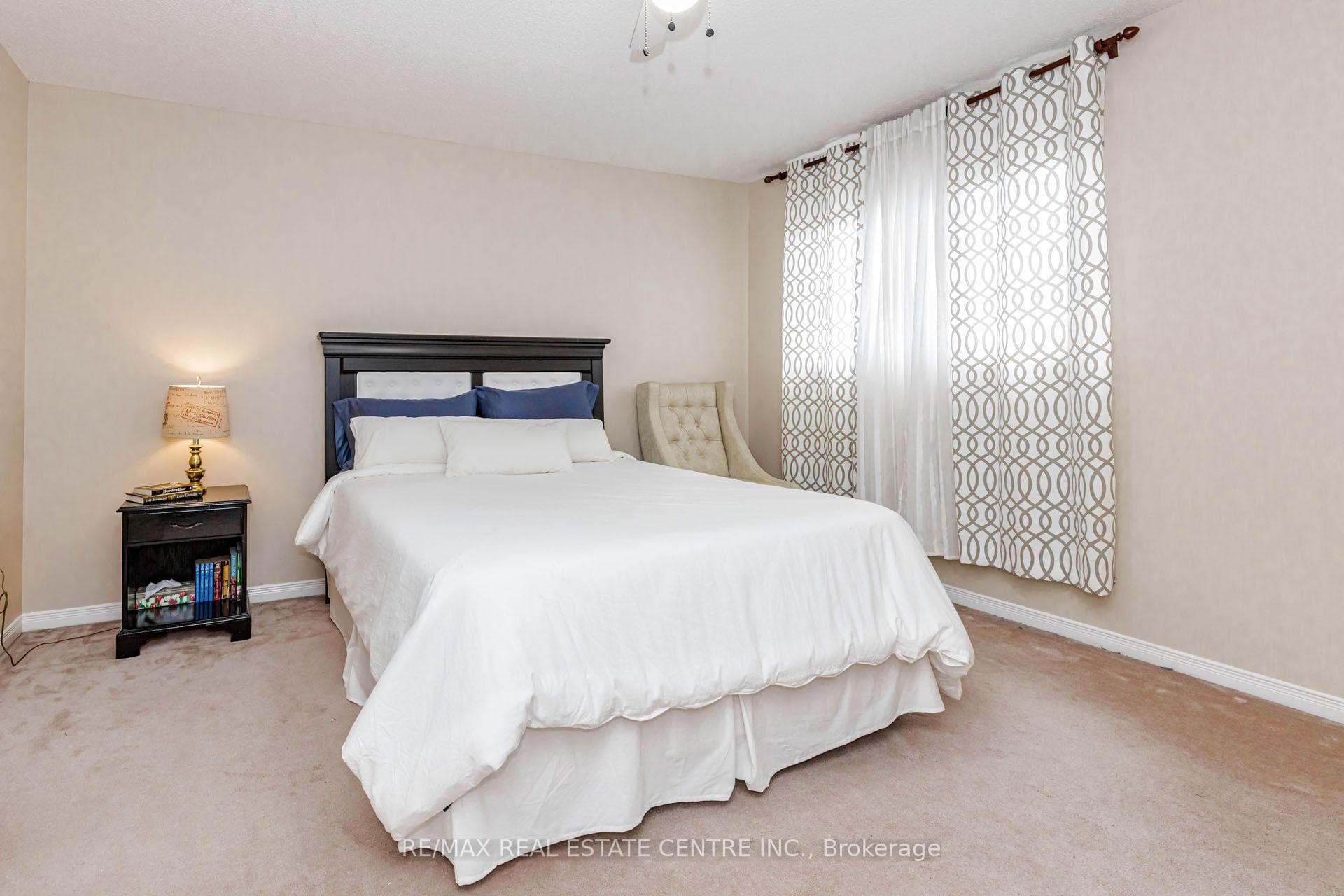 35 Prince Crescent photo 15