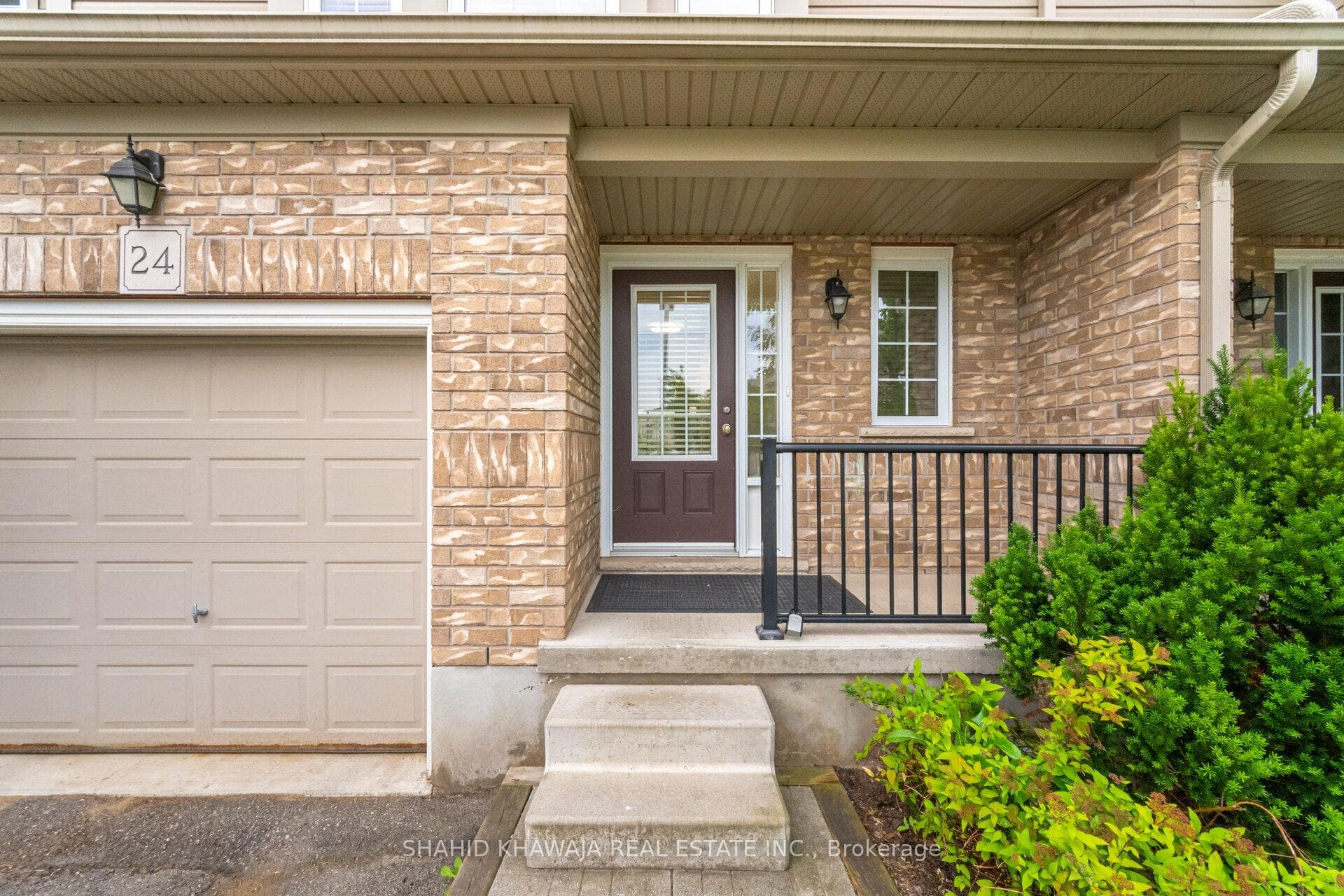 555 Chablis Drive photo 2
