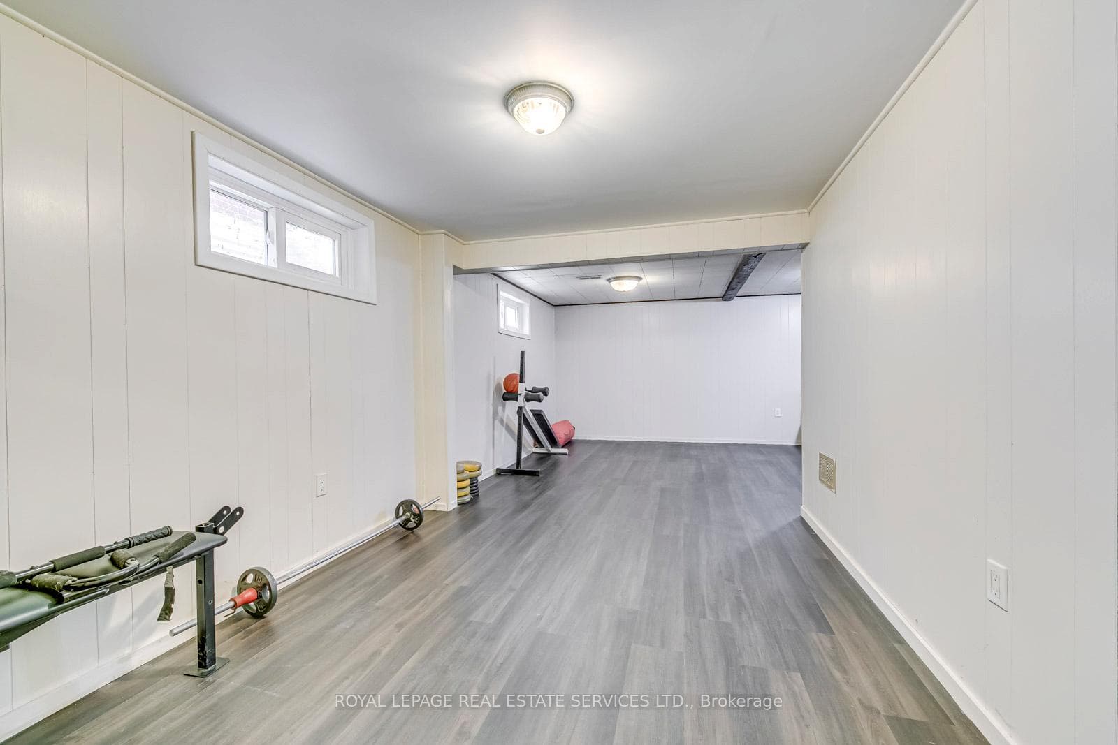 743 Mullin Way photo 28
