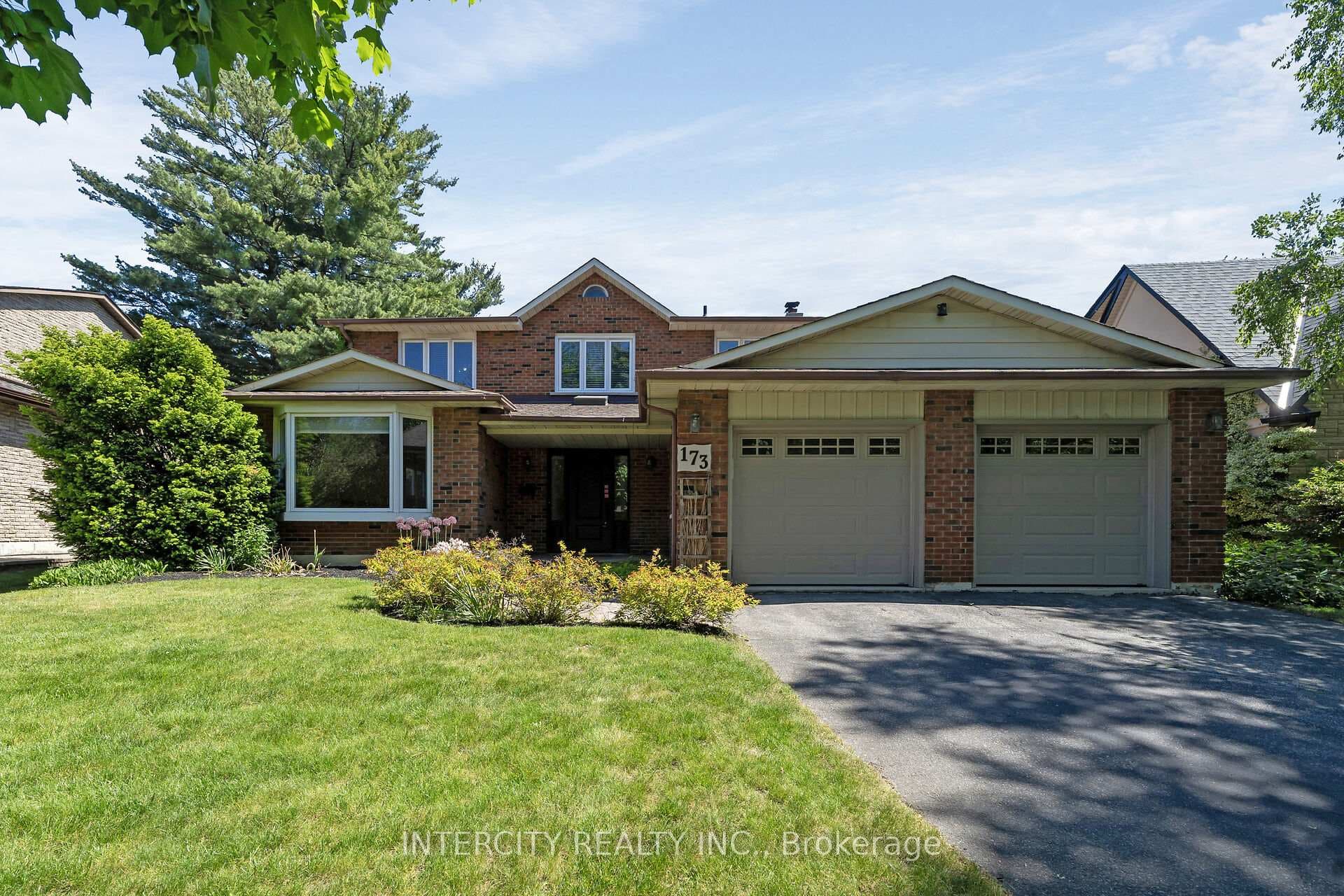 173 All Saints Crescent photo 1