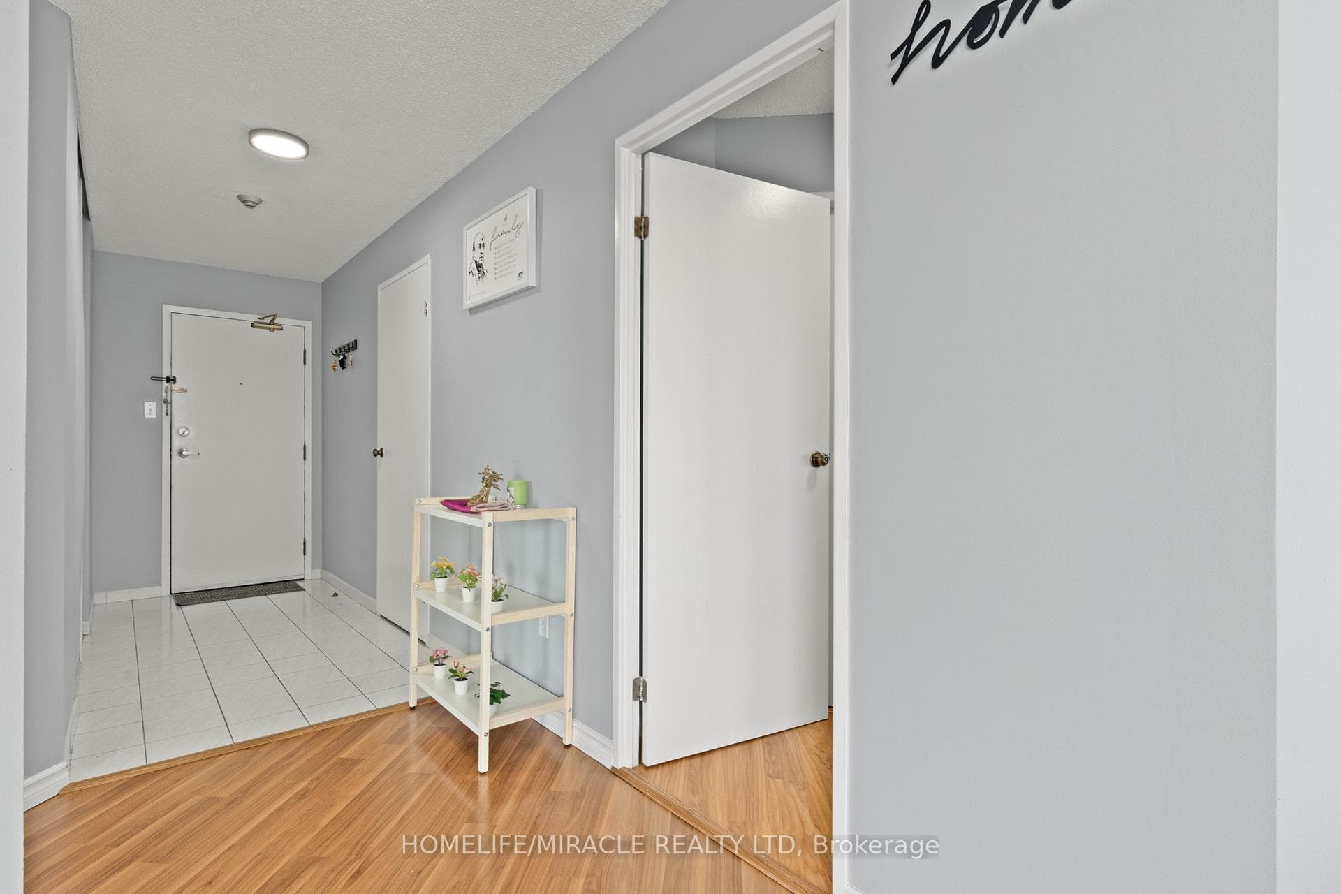 3 Rowntree Road Unit 502 photo 7